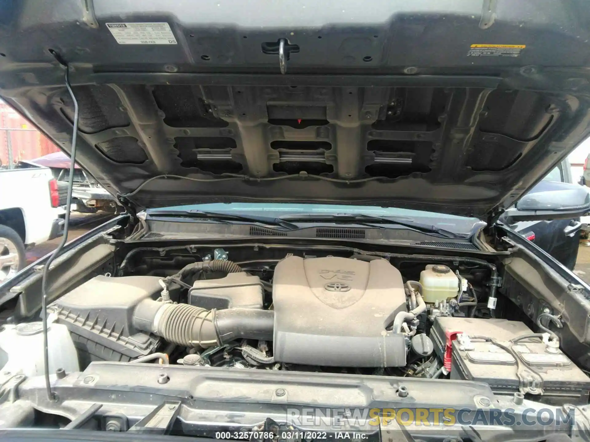 10 Photograph of a damaged car 5TFCZ5ANXMX250899 TOYOTA TACOMA 4WD 2021