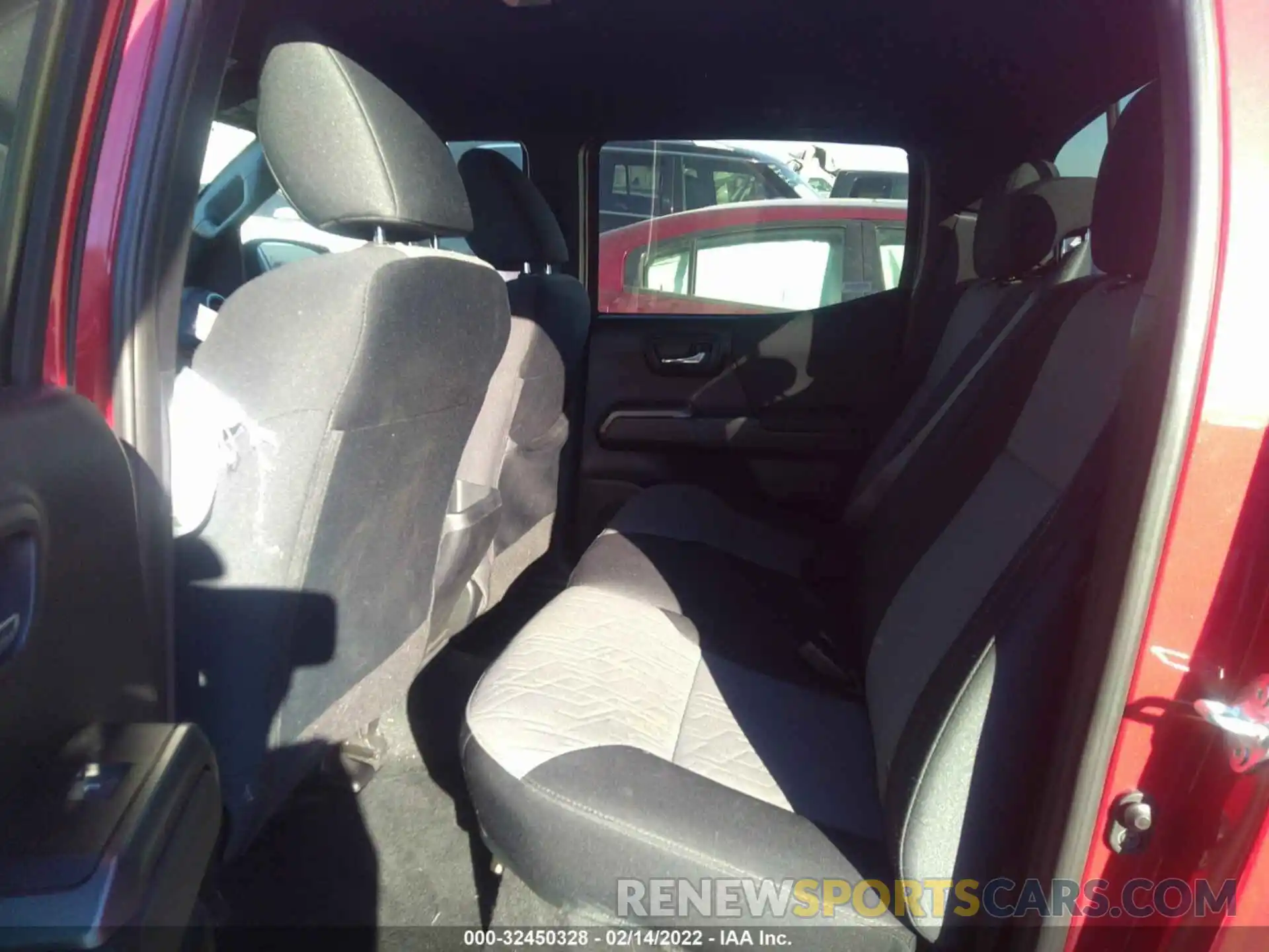 8 Photograph of a damaged car 5TFCZ5ANXMX262924 TOYOTA TACOMA 4WD 2021