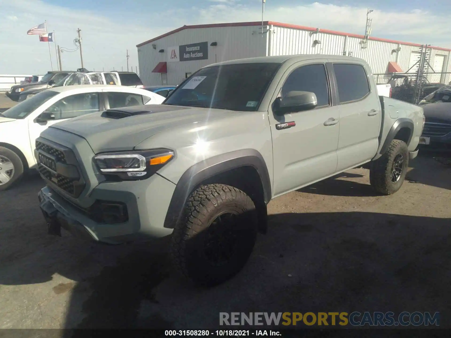 2 Photograph of a damaged car 5TFCZ5ANXMX269341 TOYOTA TACOMA 4WD 2021