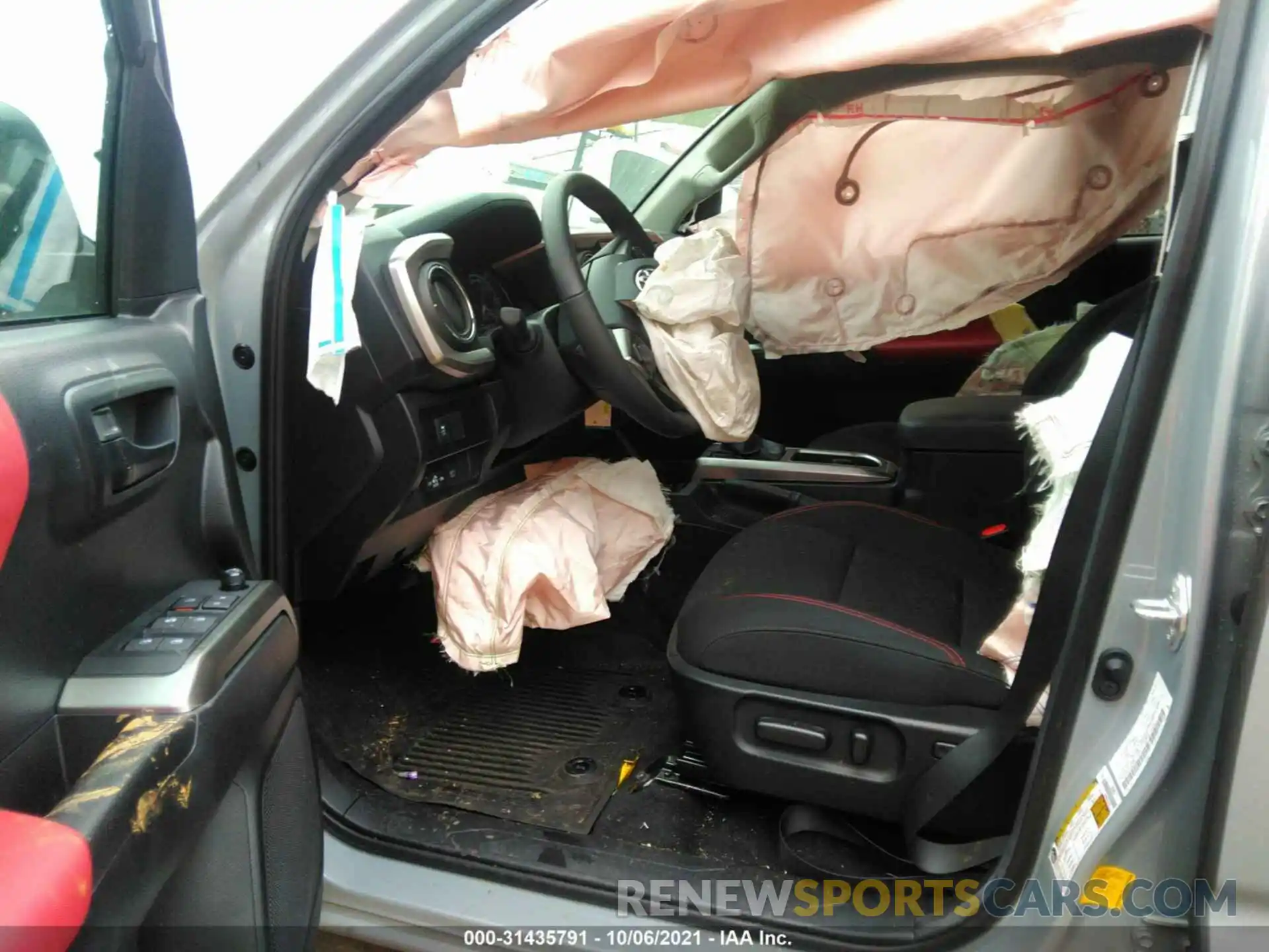 5 Photograph of a damaged car 5TFDZ5BN5MX063508 TOYOTA TACOMA 4WD 2021