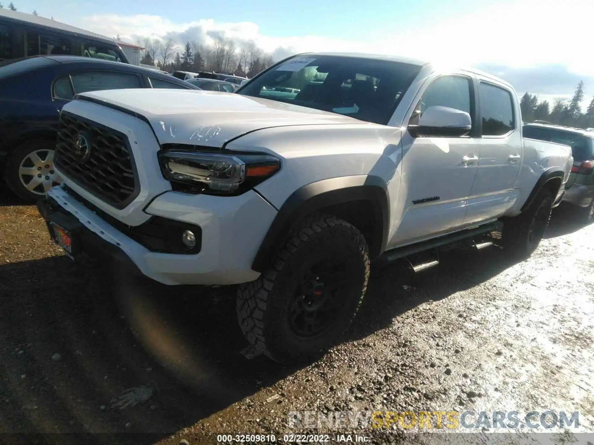 2 Photograph of a damaged car 5TFDZ5BNXMX063276 TOYOTA TACOMA 4WD 2021