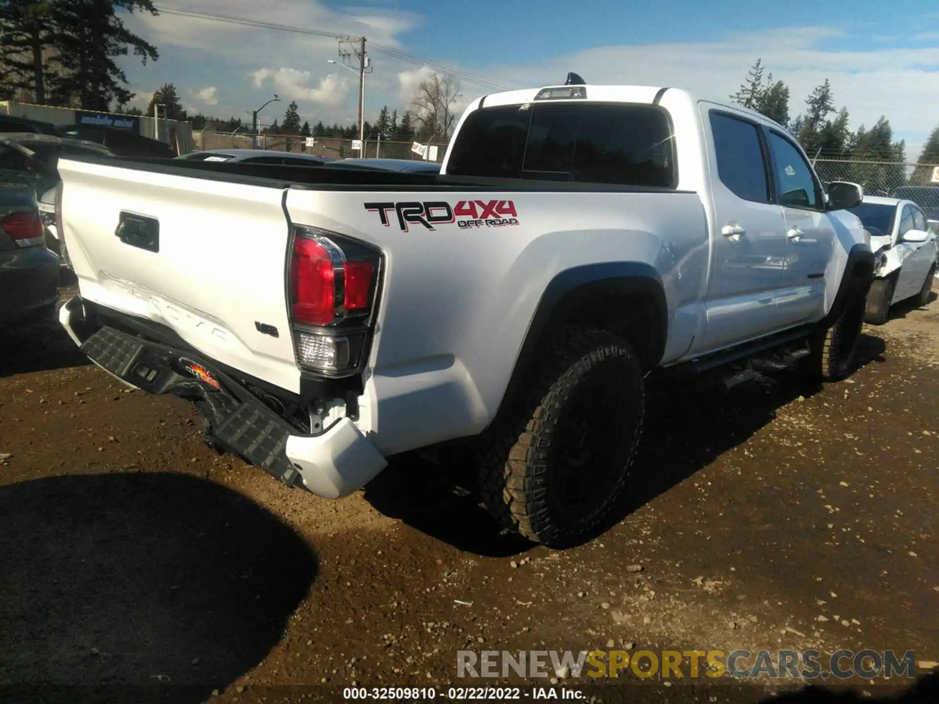 4 Фотография поврежденного автомобиля 5TFDZ5BNXMX063276 TOYOTA TACOMA 4WD 2021