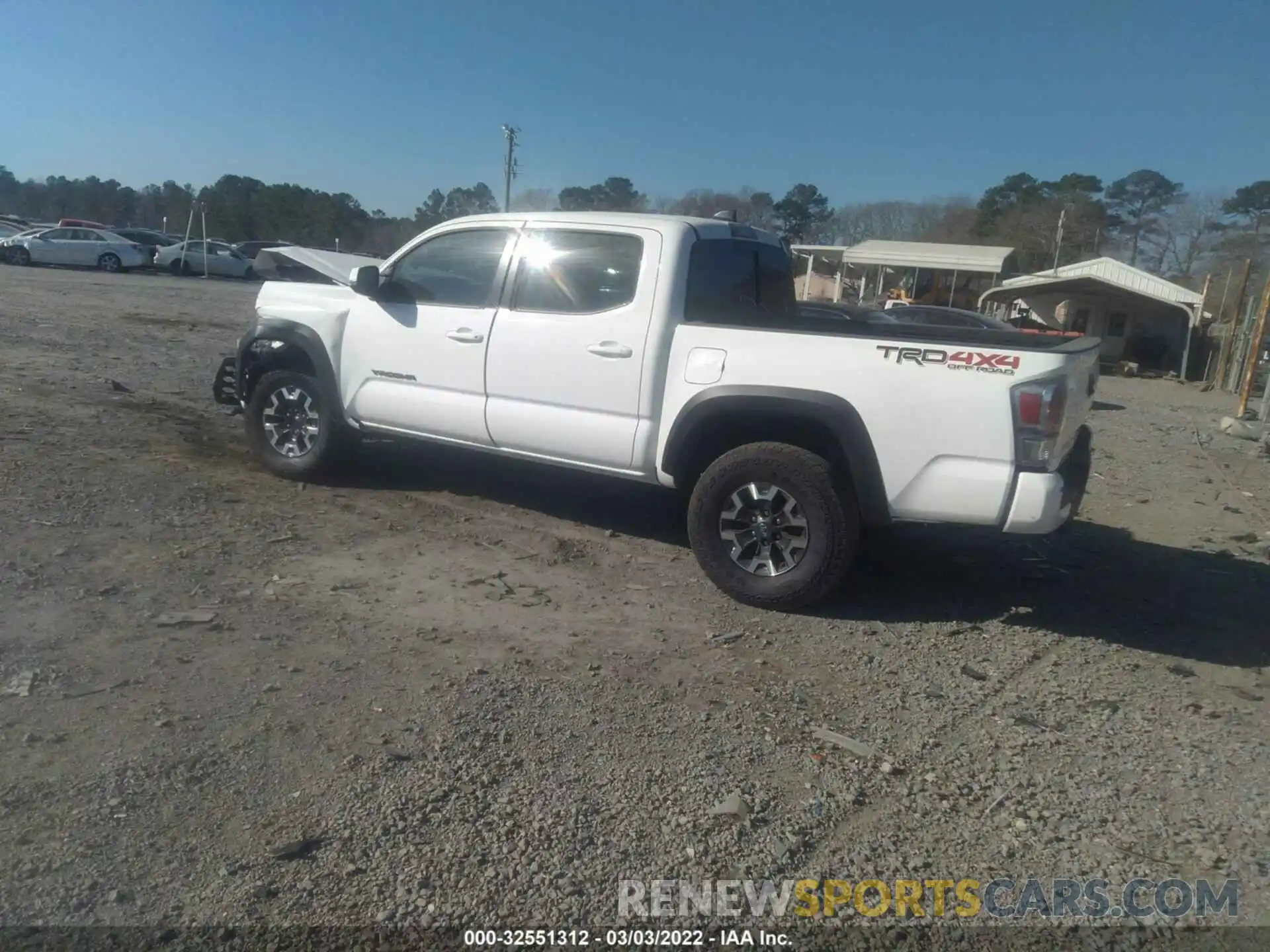 3 Photograph of a damaged car 3TMCZ5AN0NM472746 TOYOTA TACOMA 4WD 2022