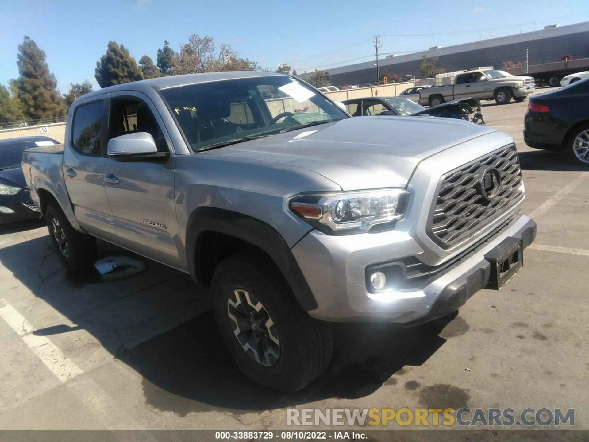 1 Photograph of a damaged car 3TMCZ5AN0NM475601 TOYOTA TACOMA 4WD 2022