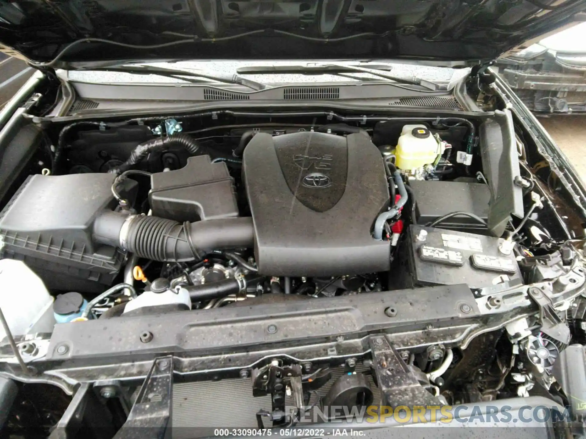 10 Photograph of a damaged car 3TMCZ5AN0NM490552 TOYOTA TACOMA 4WD 2022