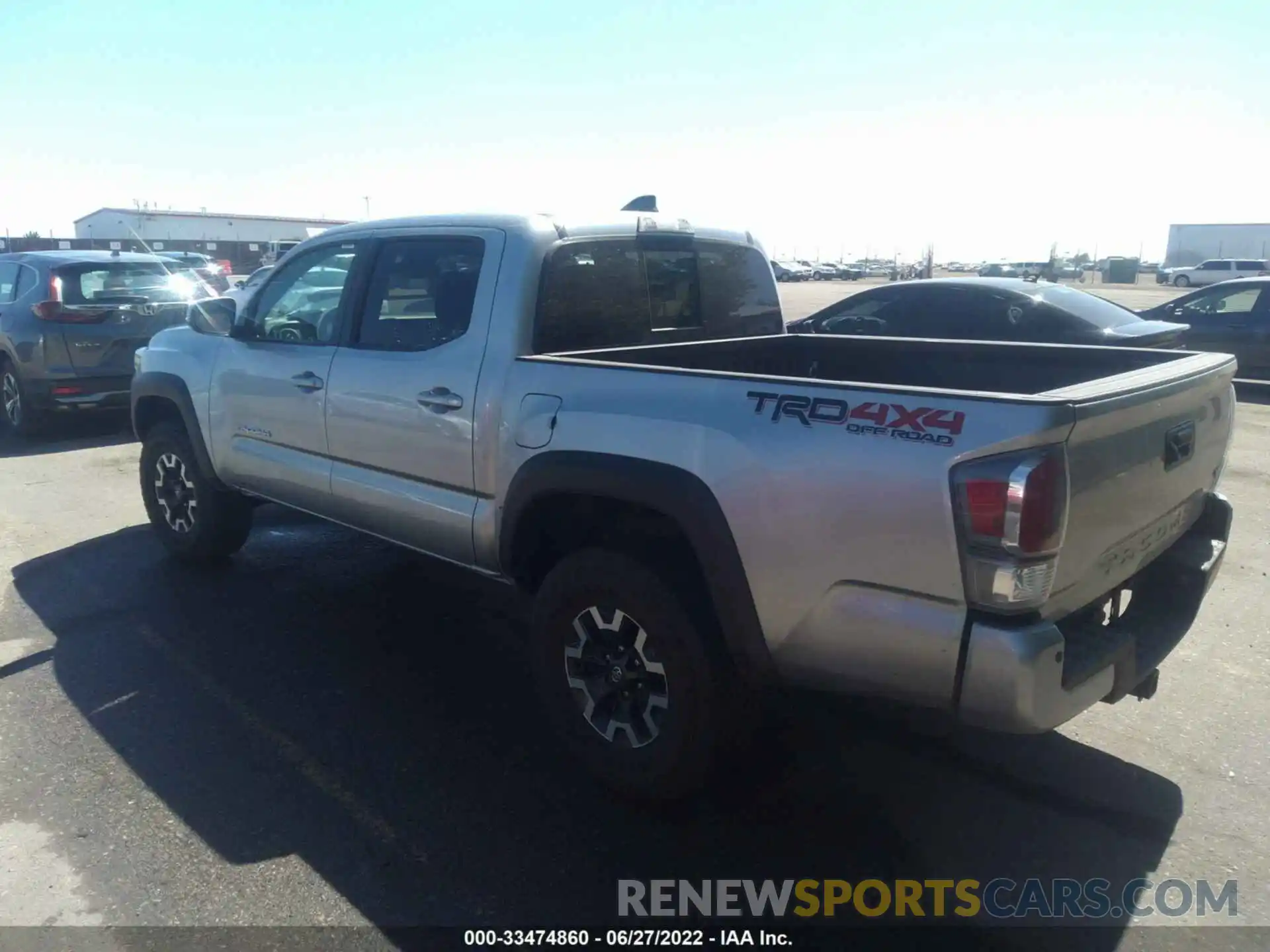 3 Photograph of a damaged car 3TMCZ5AN0NM494522 TOYOTA TACOMA 4WD 2022