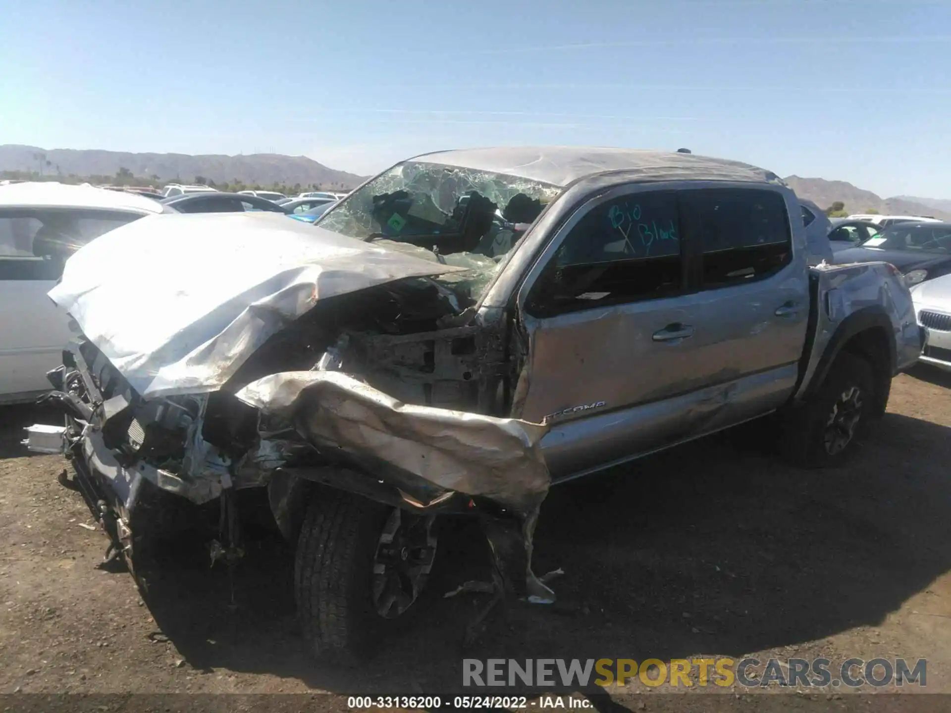 2 Photograph of a damaged car 3TMCZ5AN0NM498876 TOYOTA TACOMA 4WD 2022