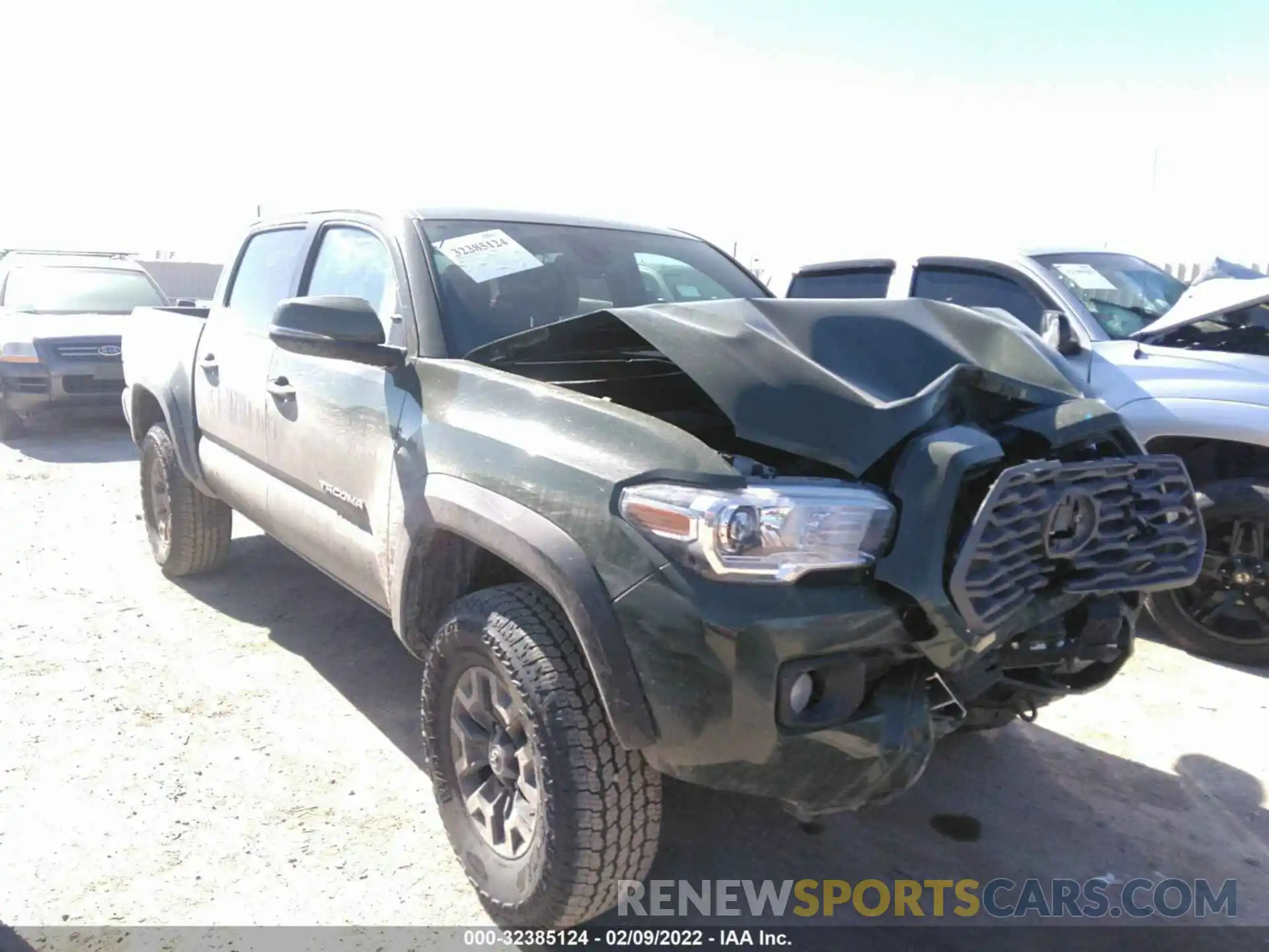 1 Photograph of a damaged car 3TMCZ5AN1NM467328 TOYOTA TACOMA 4WD 2022