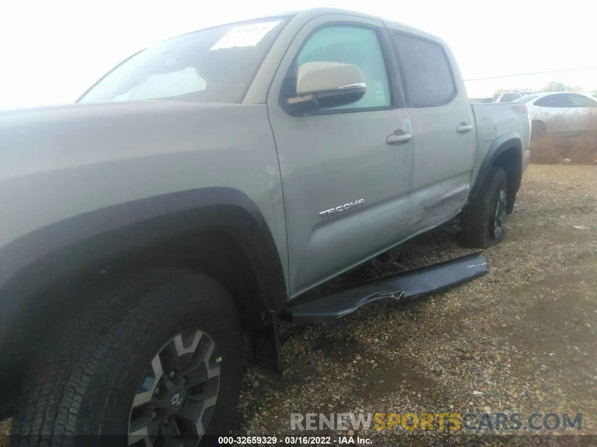 6 Фотография поврежденного автомобиля 3TMCZ5AN1NM472304 TOYOTA TACOMA 4WD 2022