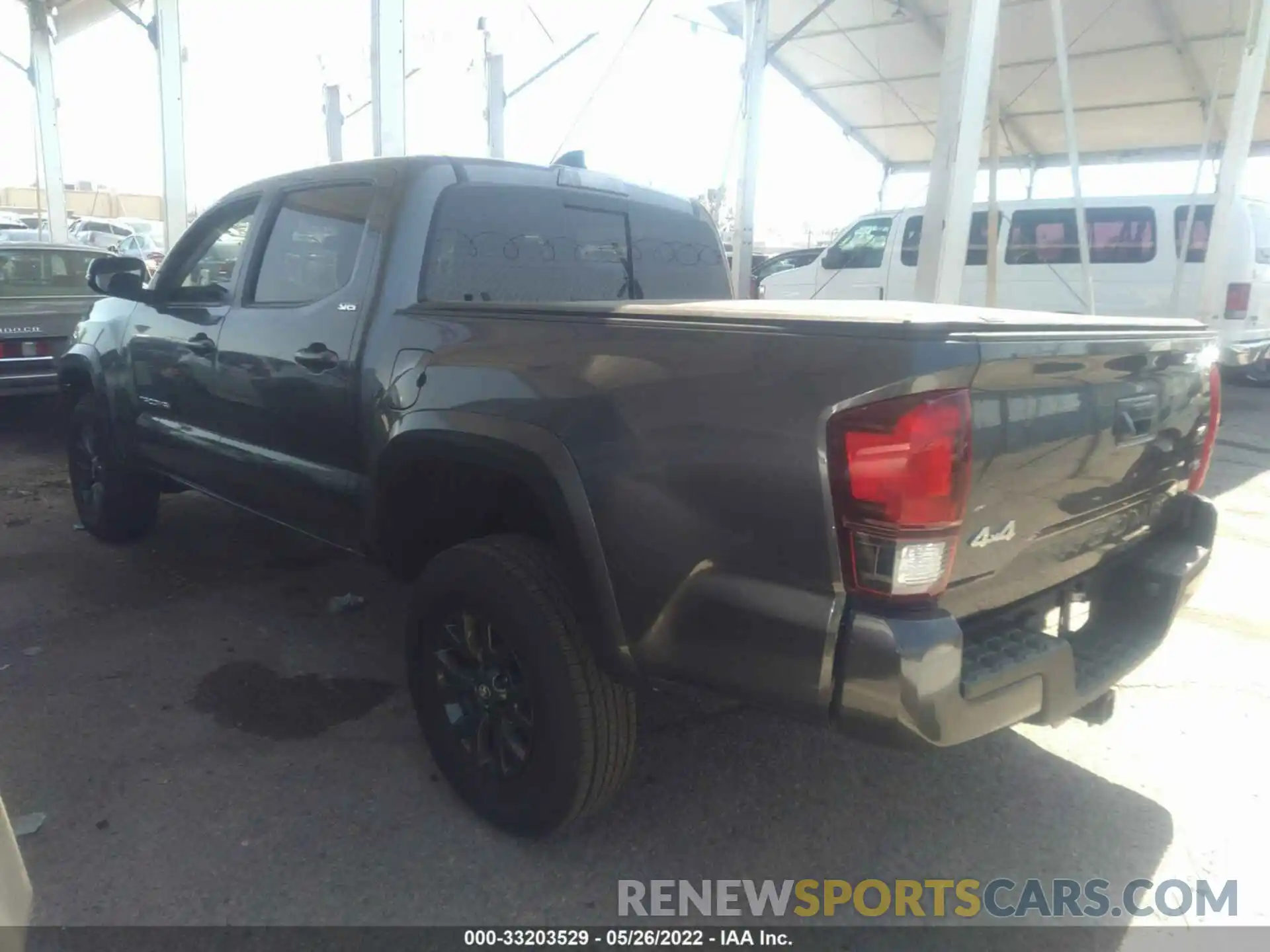 3 Photograph of a damaged car 3TMCZ5AN1NM476028 TOYOTA TACOMA 4WD 2022