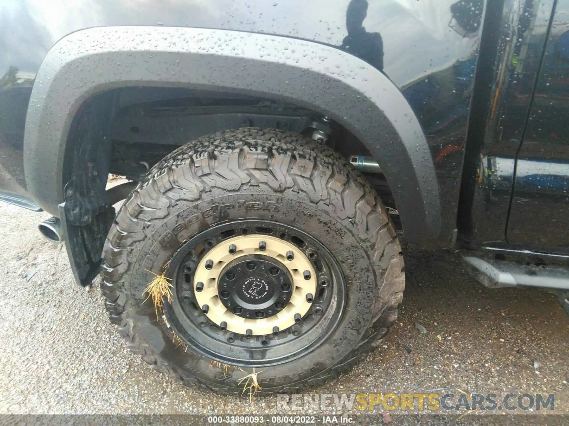 15 Фотография поврежденного автомобиля 3TMCZ5AN1NM483884 TOYOTA TACOMA 4WD 2022