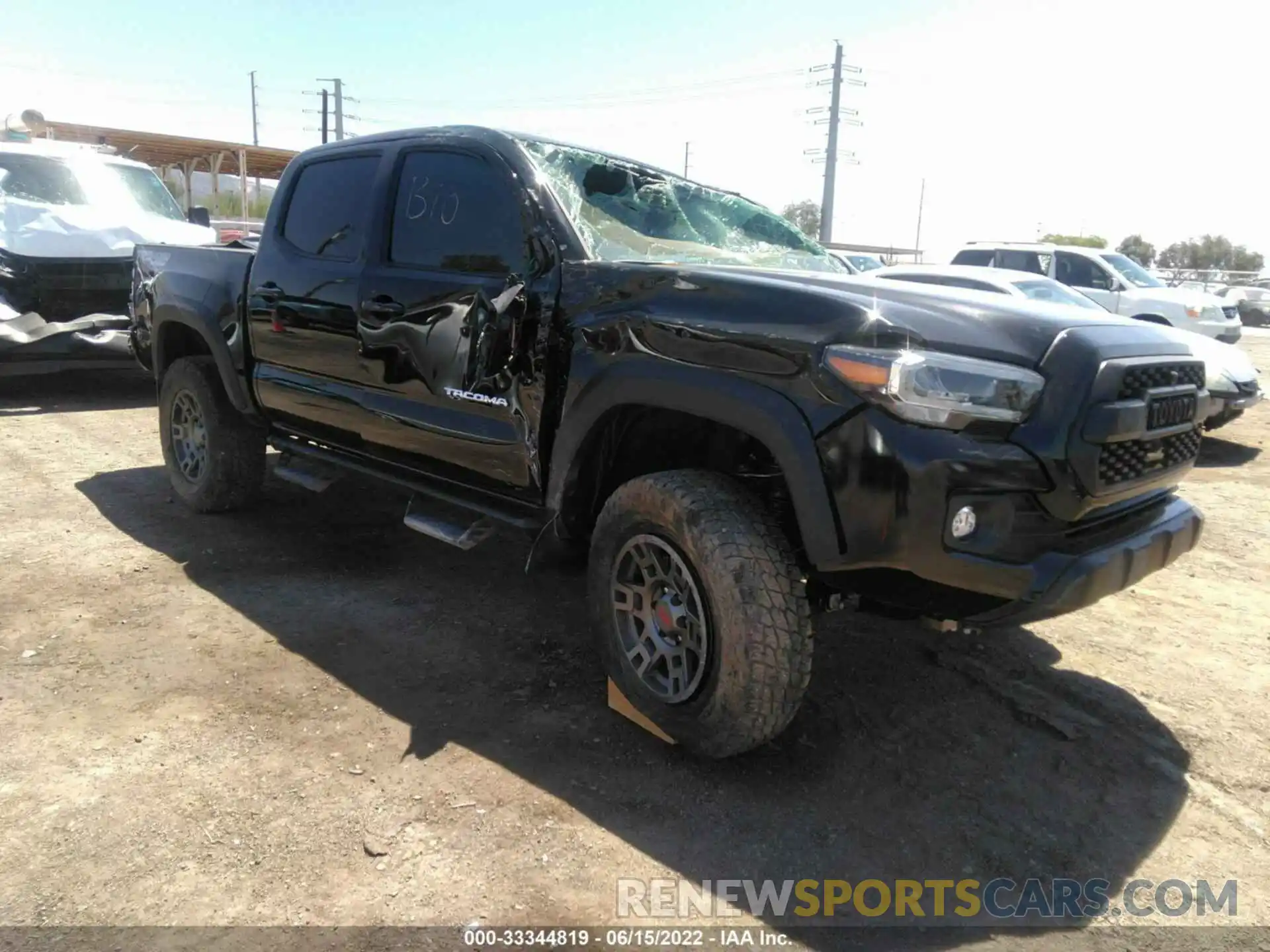 1 Photograph of a damaged car 3TMCZ5AN1NM485148 TOYOTA TACOMA 4WD 2022