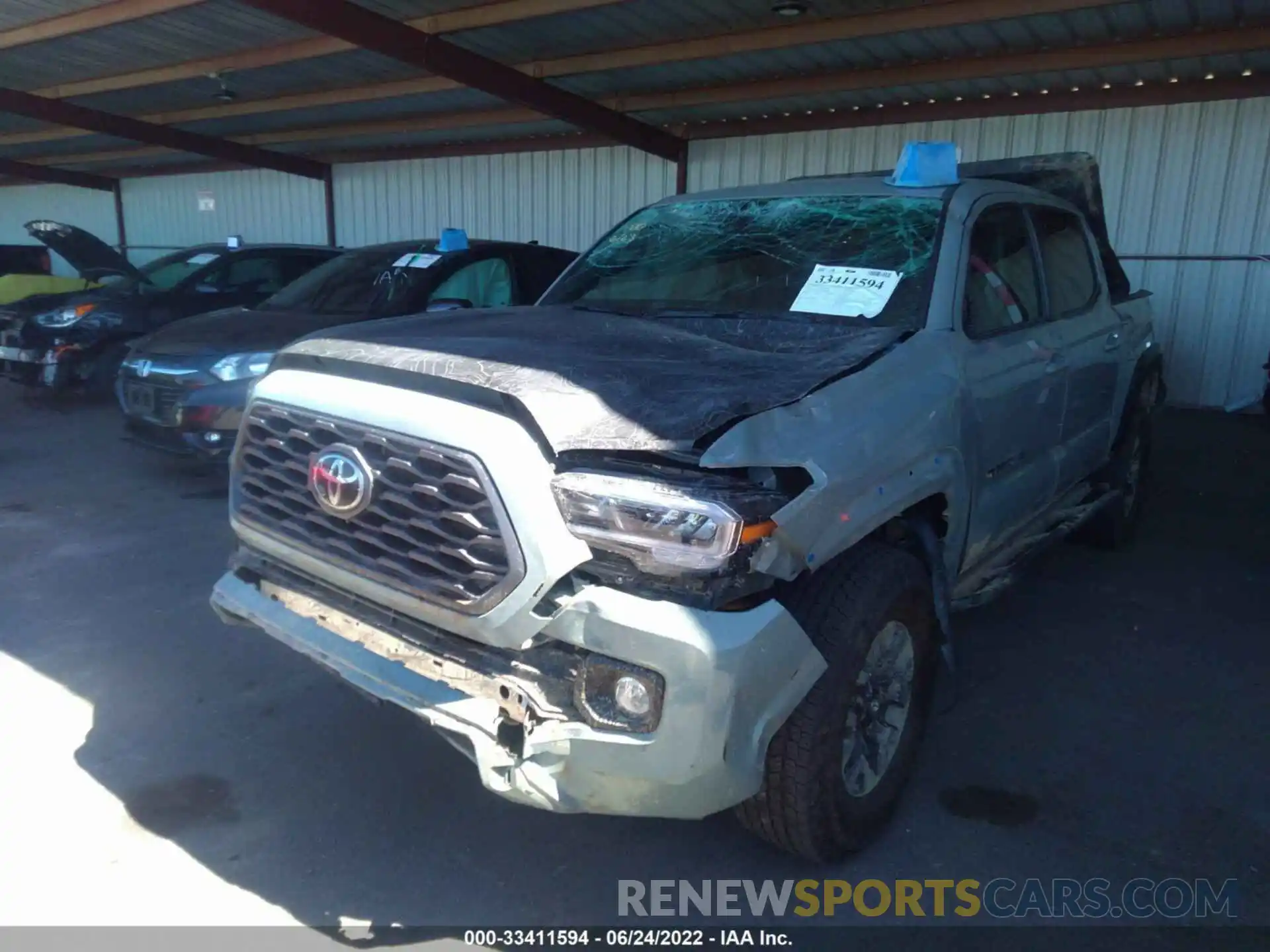 6 Photograph of a damaged car 3TMCZ5AN1NM486915 TOYOTA TACOMA 4WD 2022