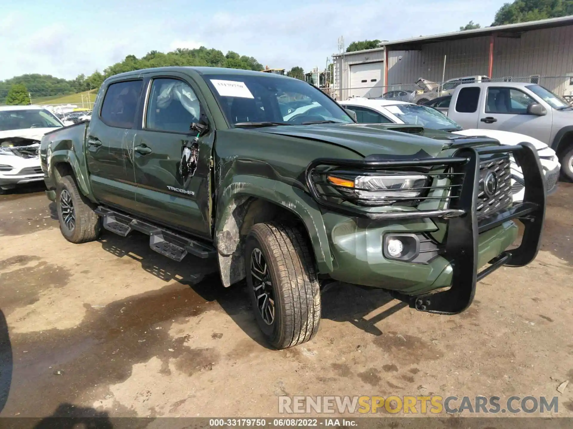 1 Photograph of a damaged car 3TMCZ5AN2NM468214 TOYOTA TACOMA 4WD 2022