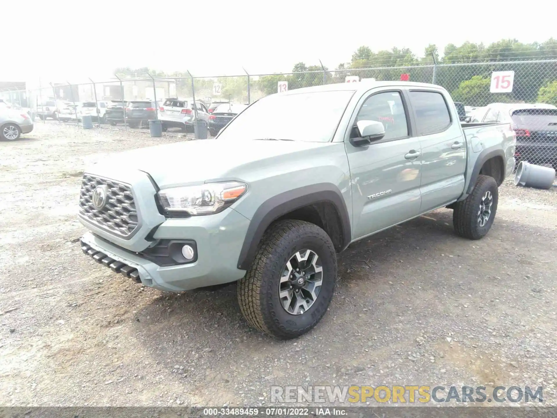 2 Фотография поврежденного автомобиля 3TMCZ5AN2NM495736 TOYOTA TACOMA 4WD 2022