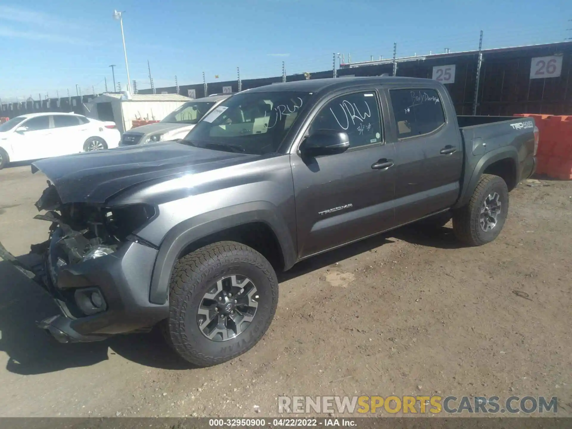 2 Photograph of a damaged car 3TMCZ5AN3NM477388 TOYOTA TACOMA 4WD 2022