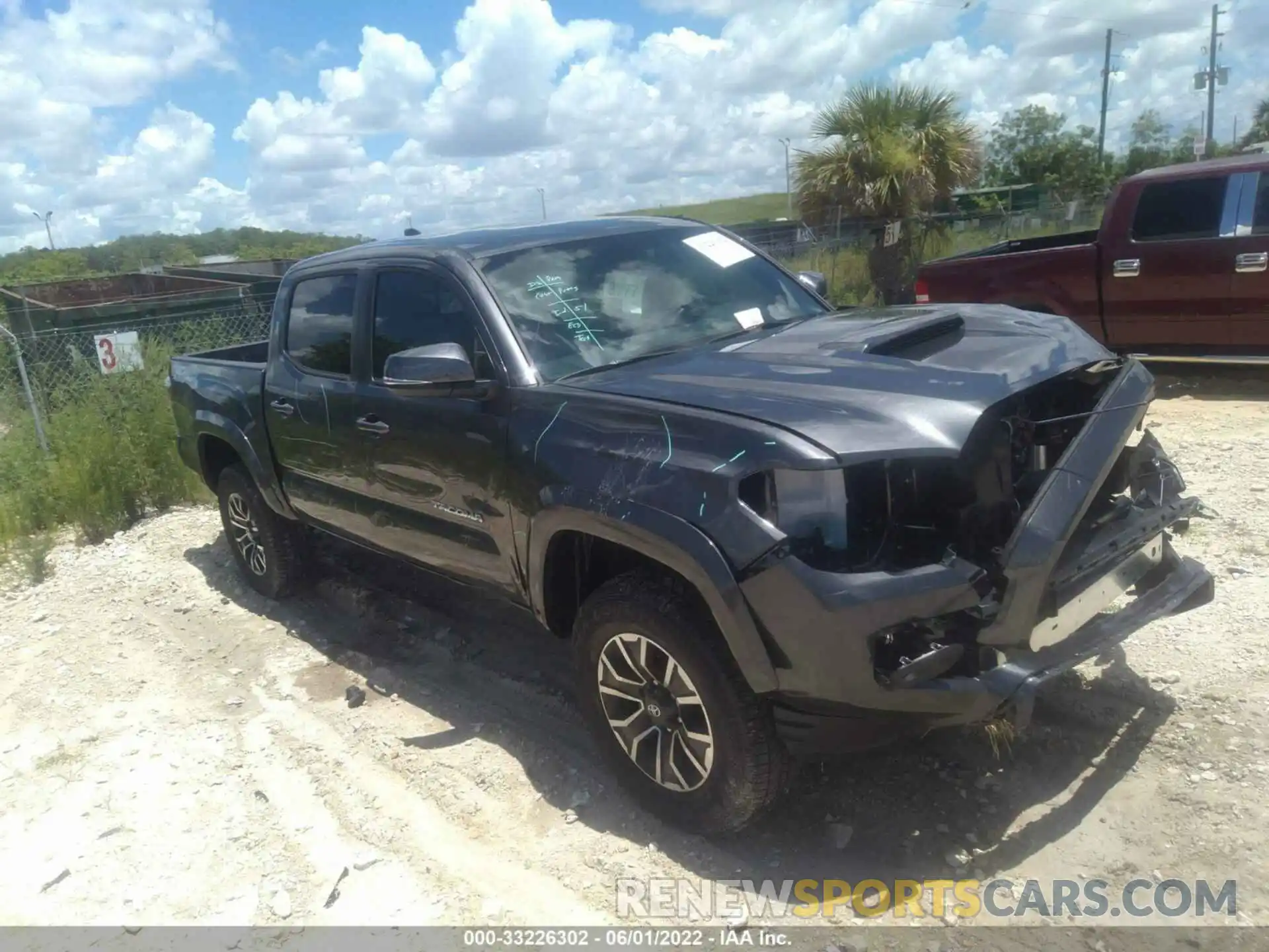 1 Photograph of a damaged car 3TMCZ5AN3NM477665 TOYOTA TACOMA 4WD 2022