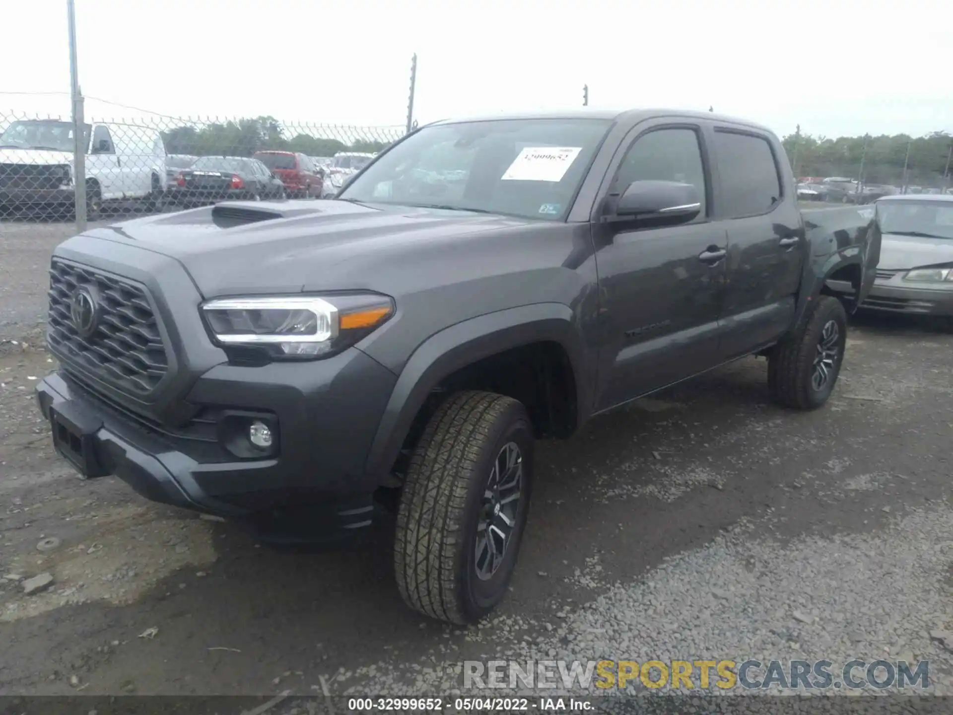 2 Photograph of a damaged car 3TMCZ5AN3NM479075 TOYOTA TACOMA 4WD 2022