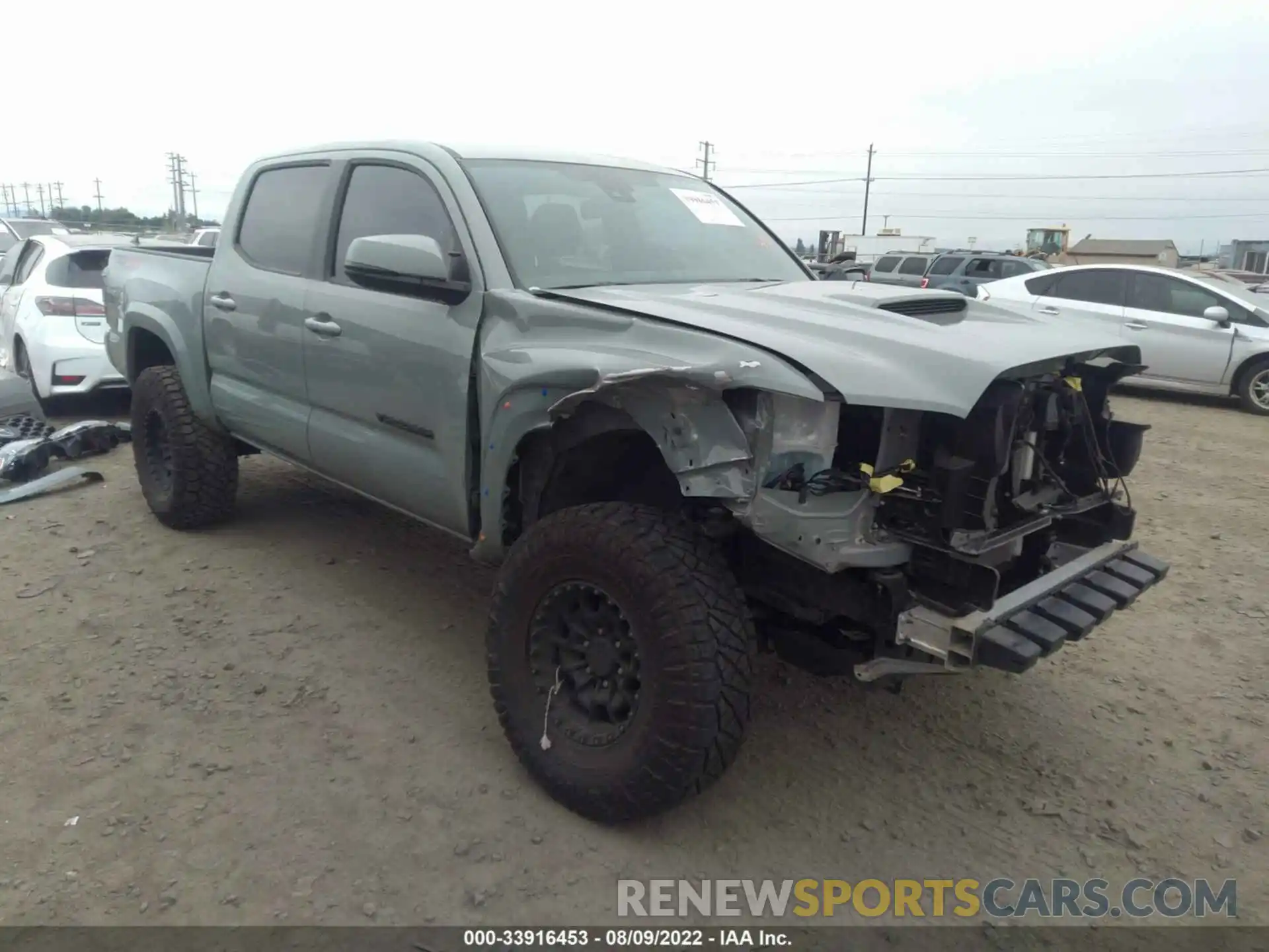 1 Photograph of a damaged car 3TMCZ5AN4NM454542 TOYOTA TACOMA 4WD 2022