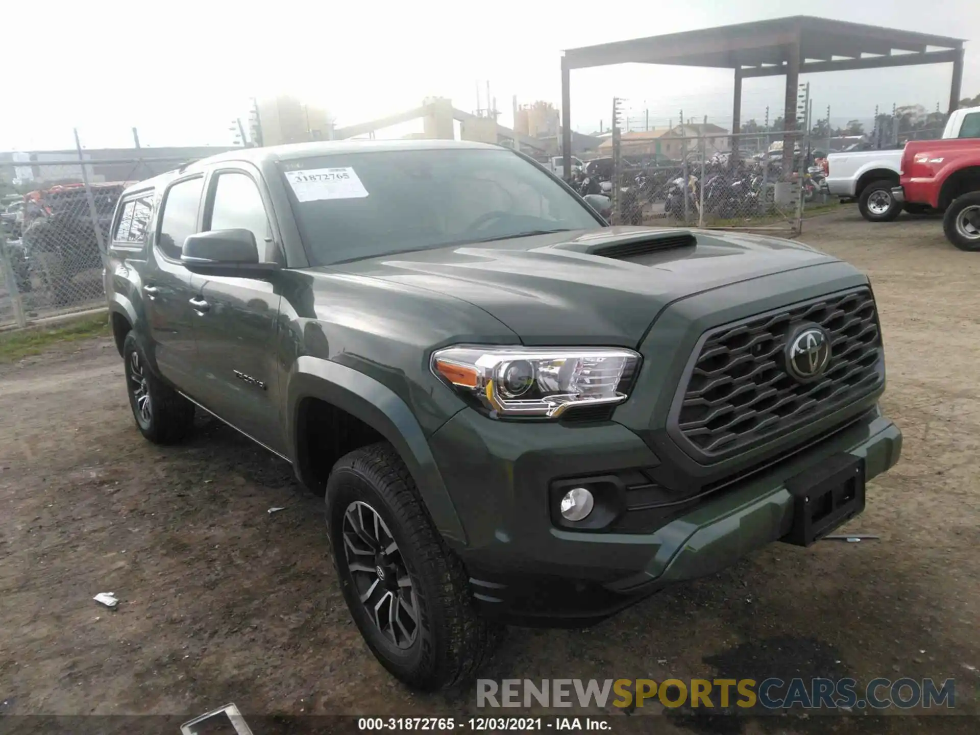 1 Photograph of a damaged car 3TMCZ5AN4NM458655 TOYOTA TACOMA 4WD 2022