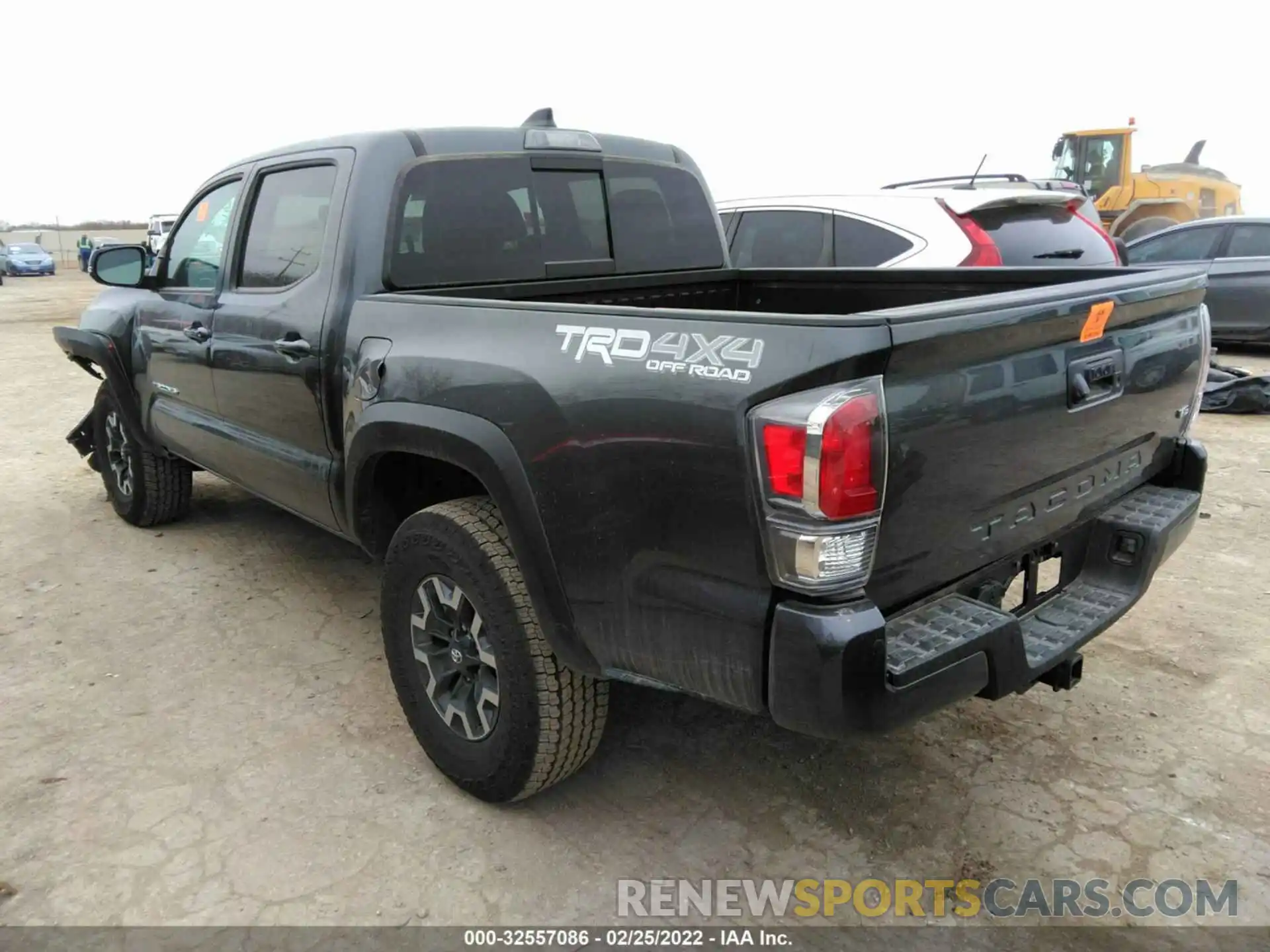 3 Фотография поврежденного автомобиля 3TMCZ5AN4NM462544 TOYOTA TACOMA 4WD 2022