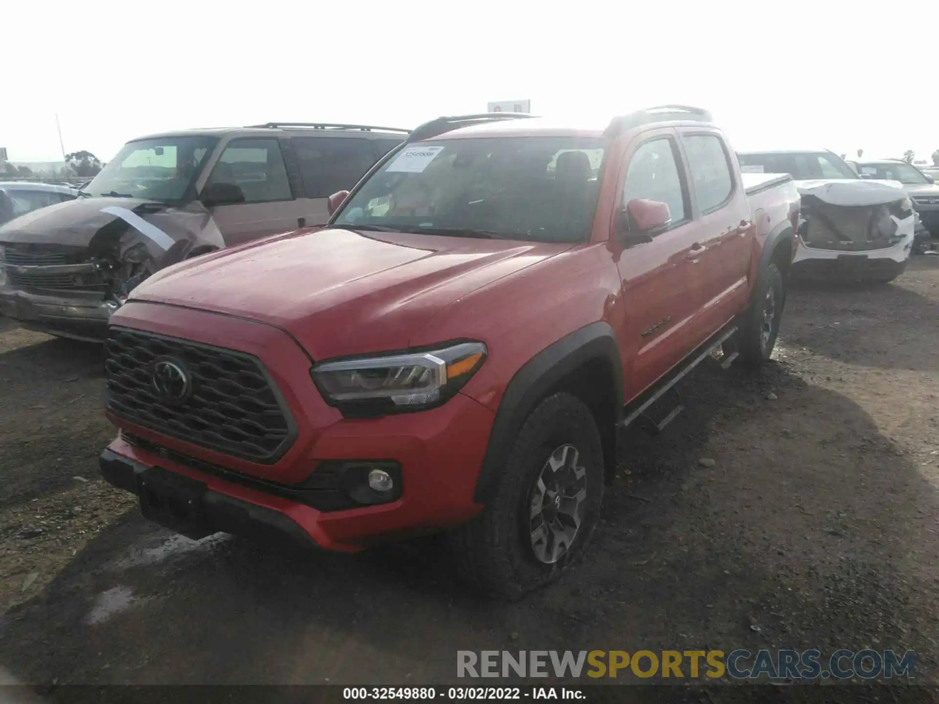 2 Photograph of a damaged car 3TMCZ5AN4NM472751 TOYOTA TACOMA 4WD 2022