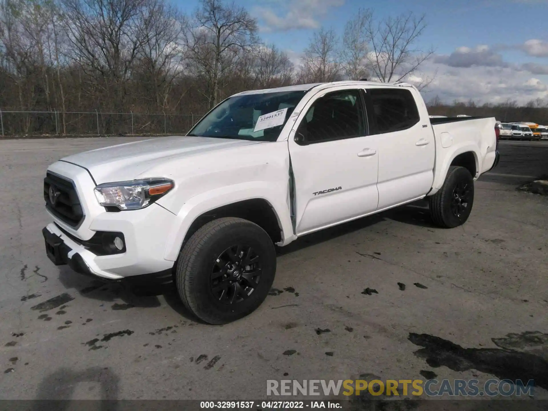 2 Photograph of a damaged car 3TMCZ5AN4NM485886 TOYOTA TACOMA 4WD 2022