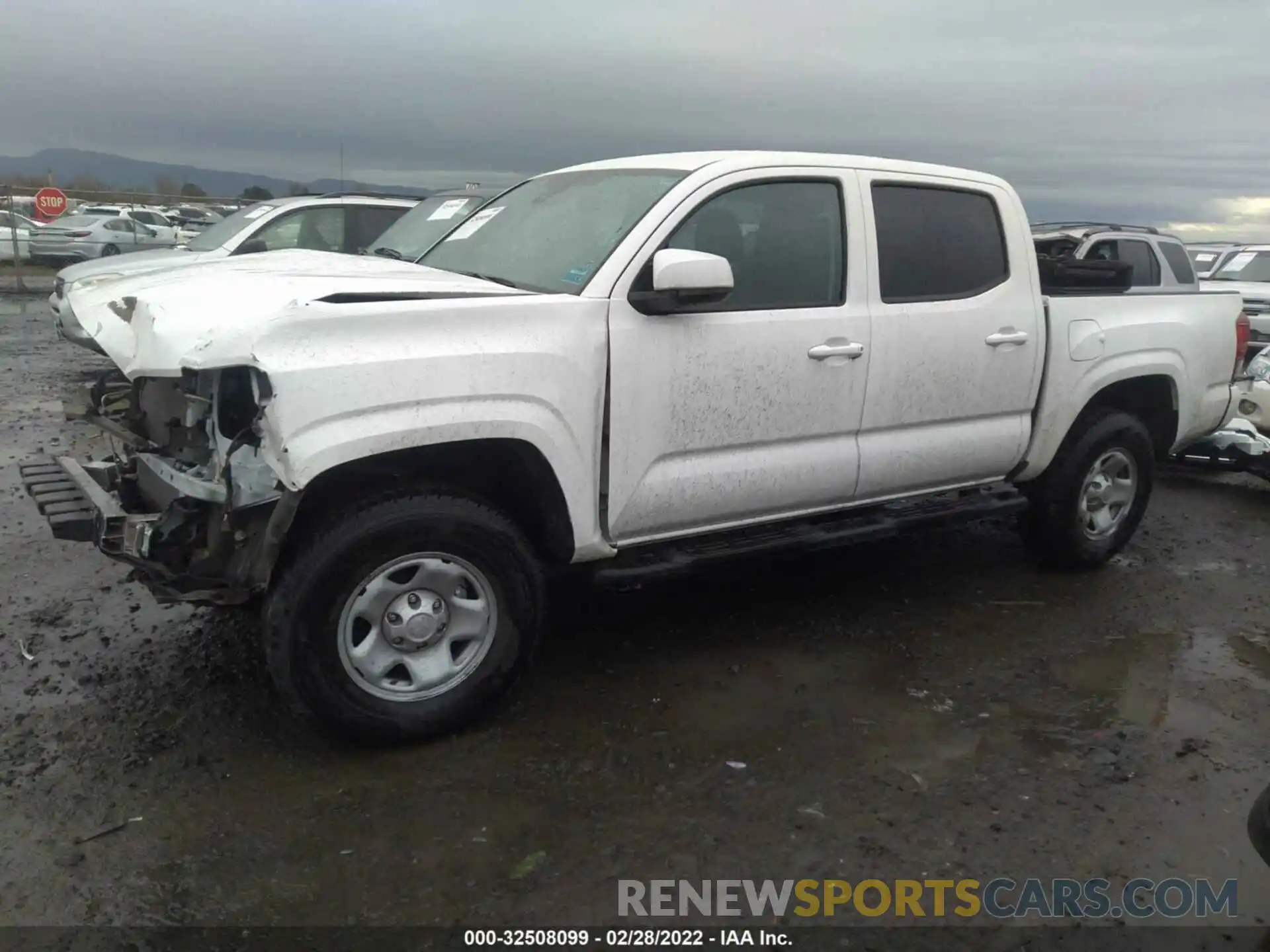 2 Photograph of a damaged car 3TMCZ5AN5NM456526 TOYOTA TACOMA 4WD 2022