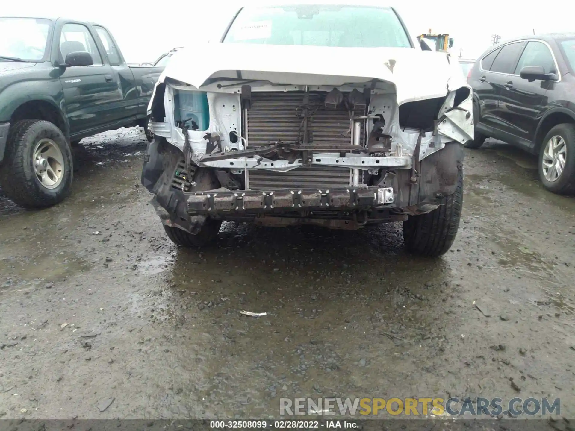 6 Photograph of a damaged car 3TMCZ5AN5NM456526 TOYOTA TACOMA 4WD 2022