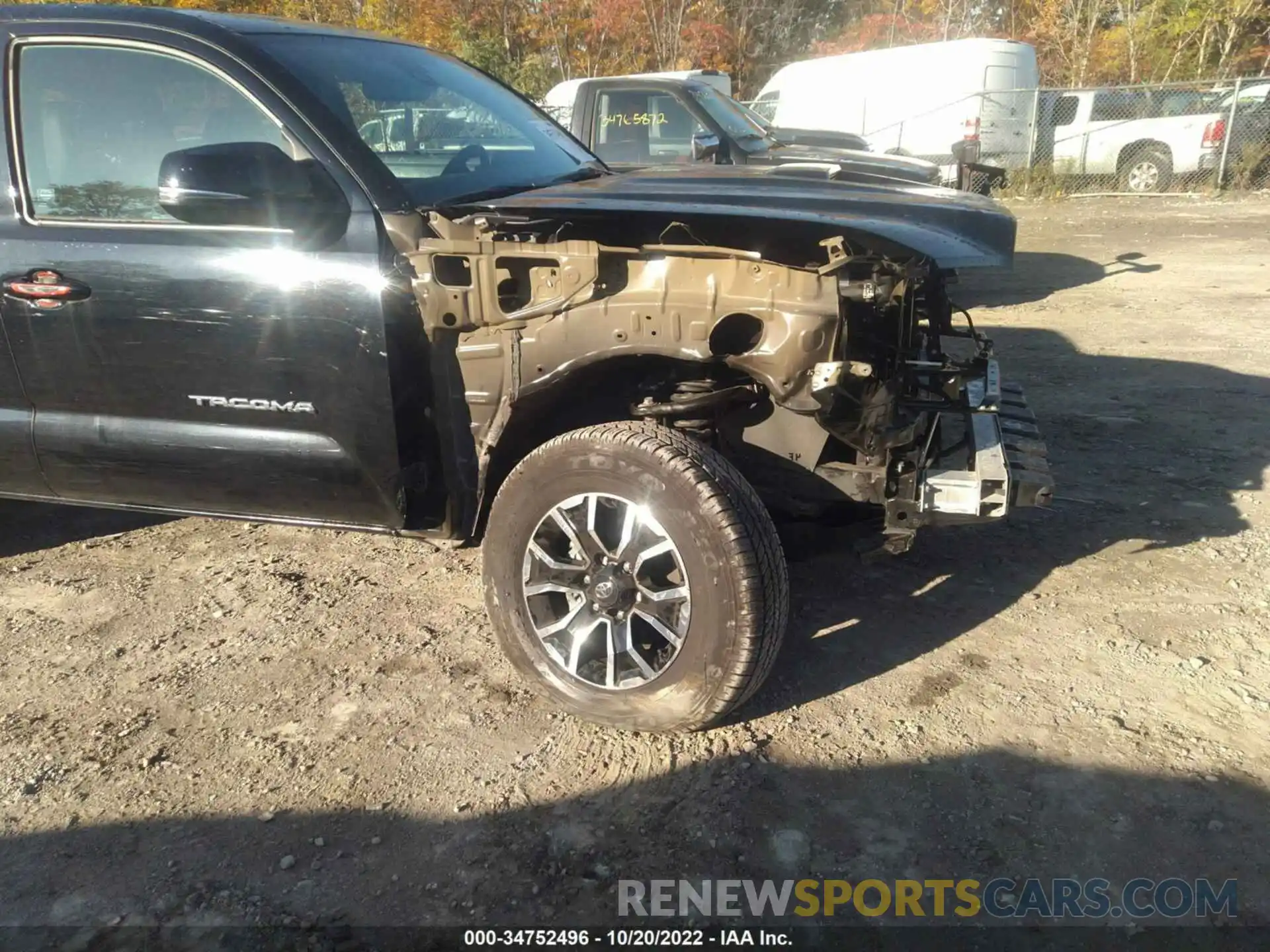 6 Photograph of a damaged car 3TMCZ5AN5NM458616 TOYOTA TACOMA 4WD 2022