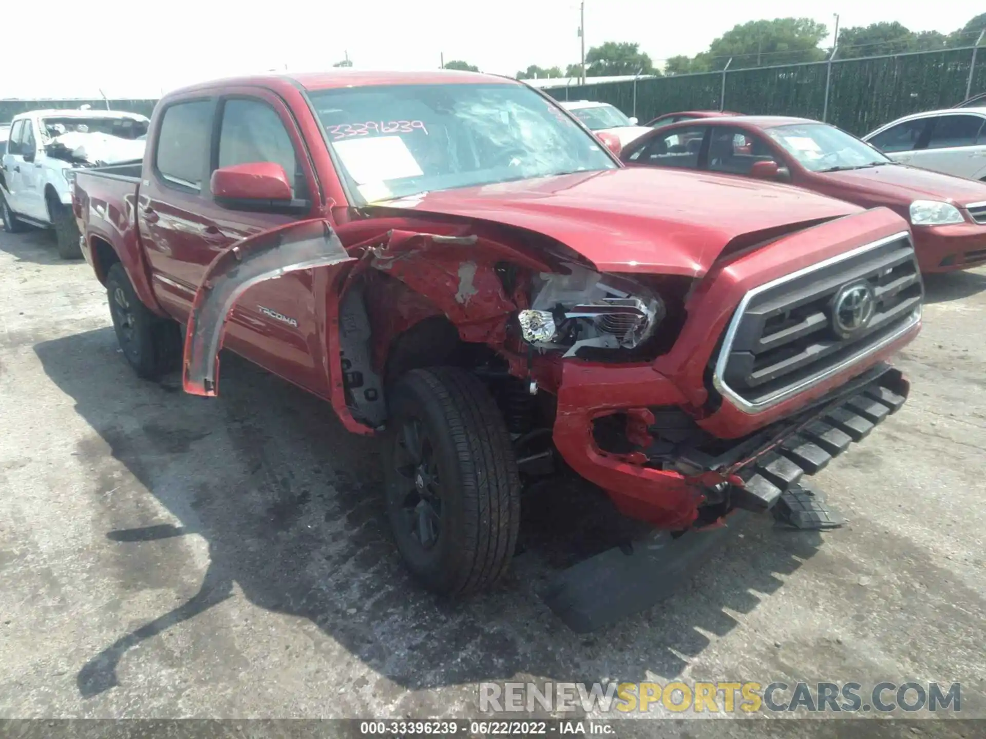 1 Photograph of a damaged car 3TMCZ5AN5NM495732 TOYOTA TACOMA 4WD 2022