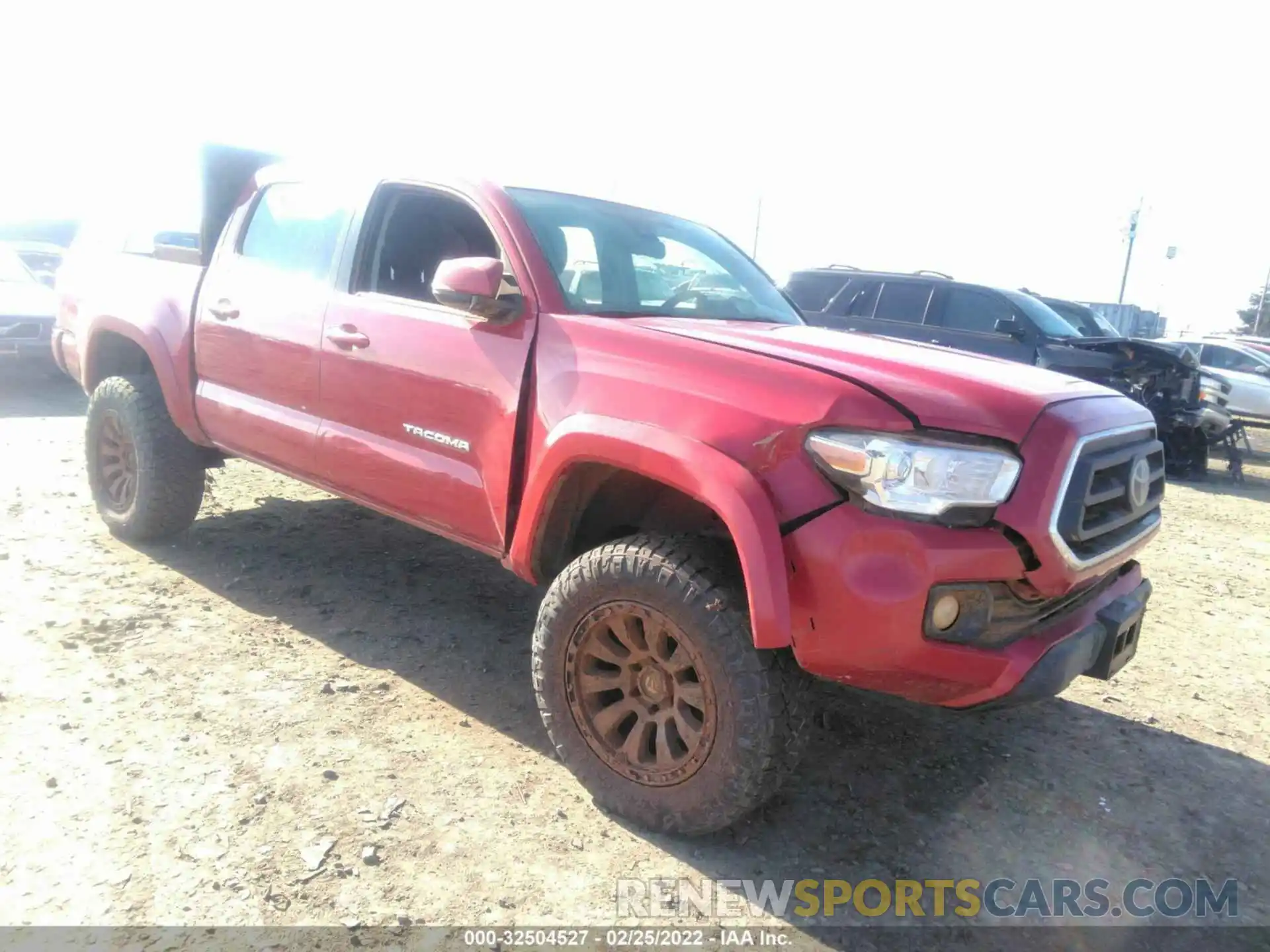 1 Photograph of a damaged car 3TMCZ5AN6NM471486 TOYOTA TACOMA 4WD 2022