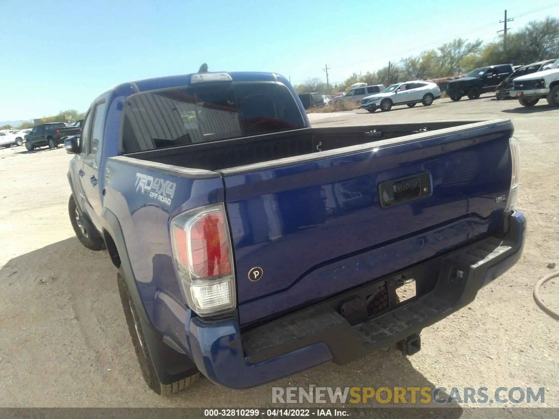 3 Photograph of a damaged car 3TMCZ5AN6NM487848 TOYOTA TACOMA 4WD 2022