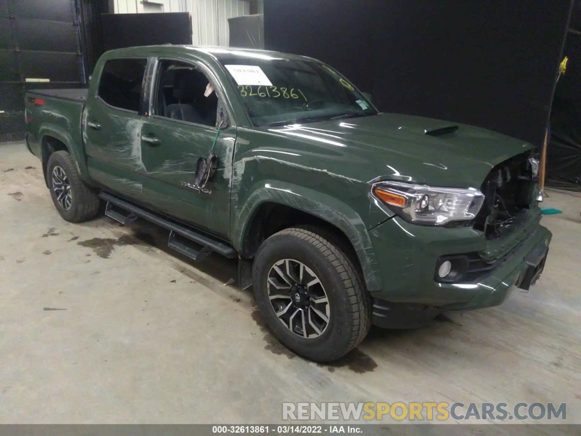 1 Photograph of a damaged car 3TMCZ5AN7NM466894 TOYOTA TACOMA 4WD 2022