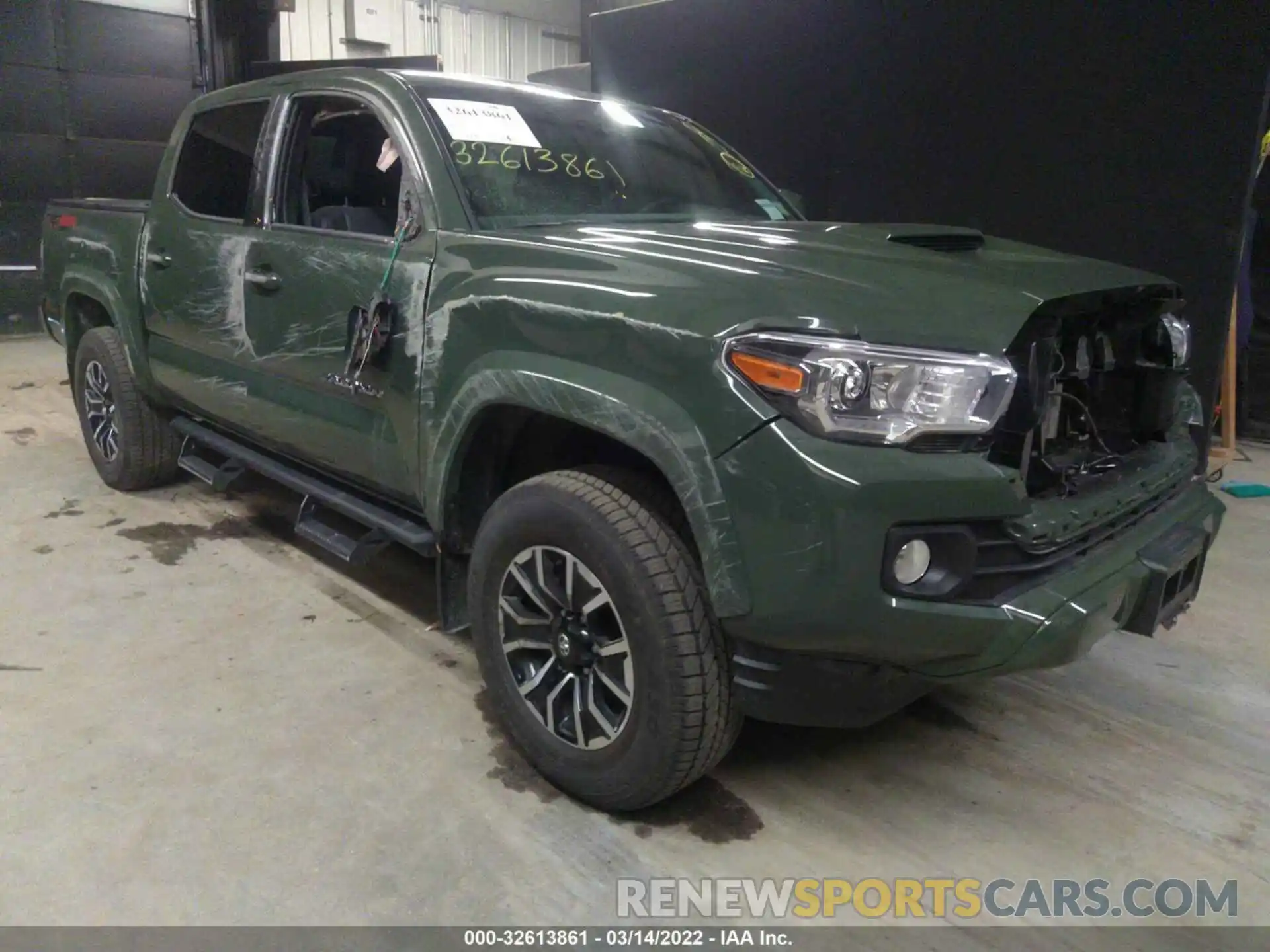 6 Photograph of a damaged car 3TMCZ5AN7NM466894 TOYOTA TACOMA 4WD 2022