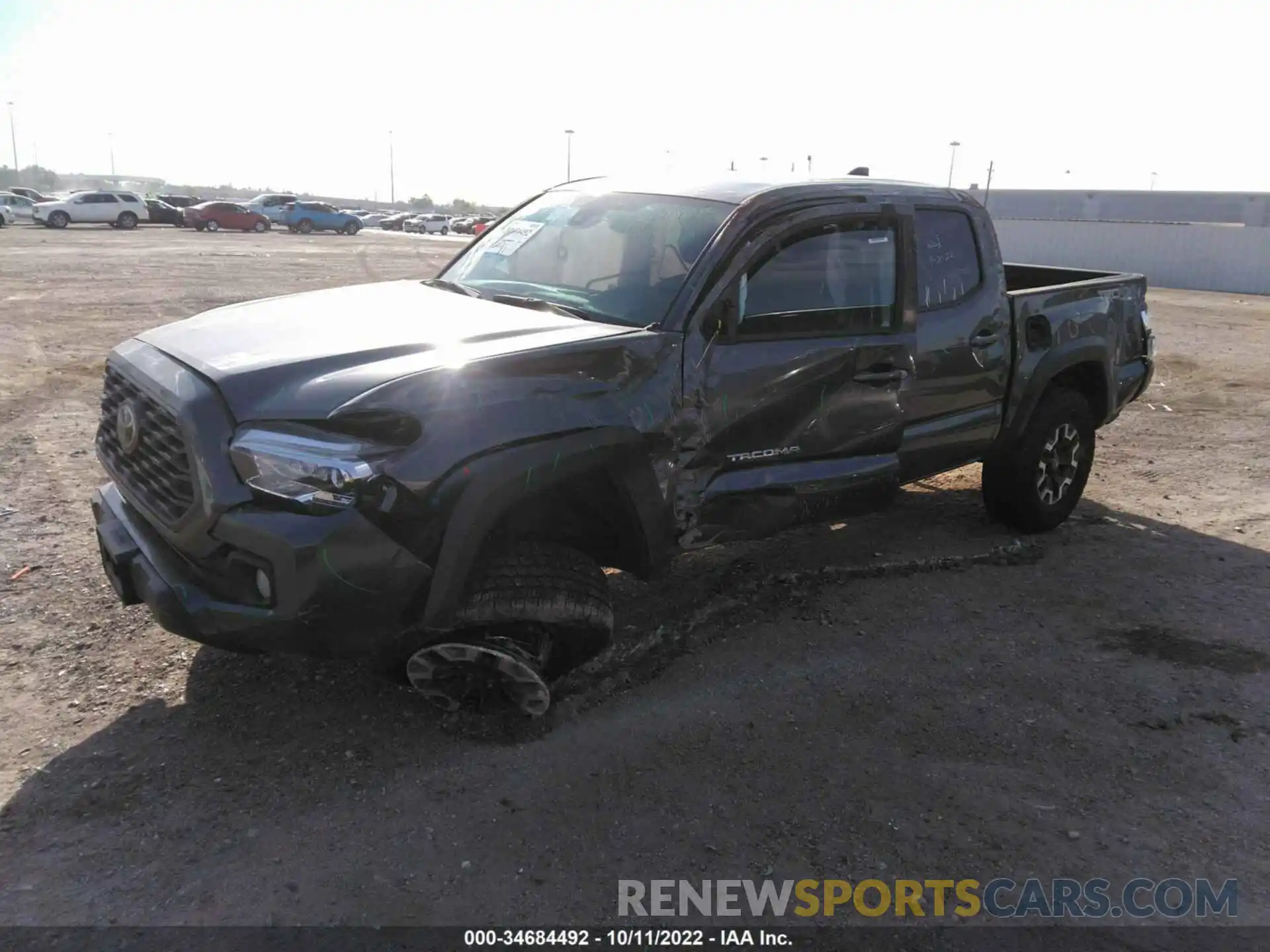 2 Photograph of a damaged car 3TMCZ5AN7NM475028 TOYOTA TACOMA 4WD 2022