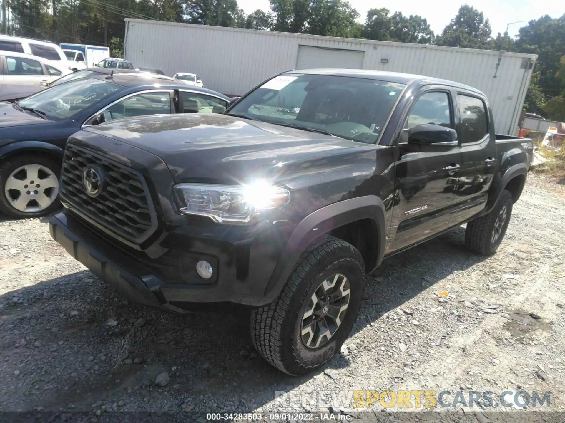 2 Photograph of a damaged car 3TMCZ5AN7NM501174 TOYOTA TACOMA 4WD 2022