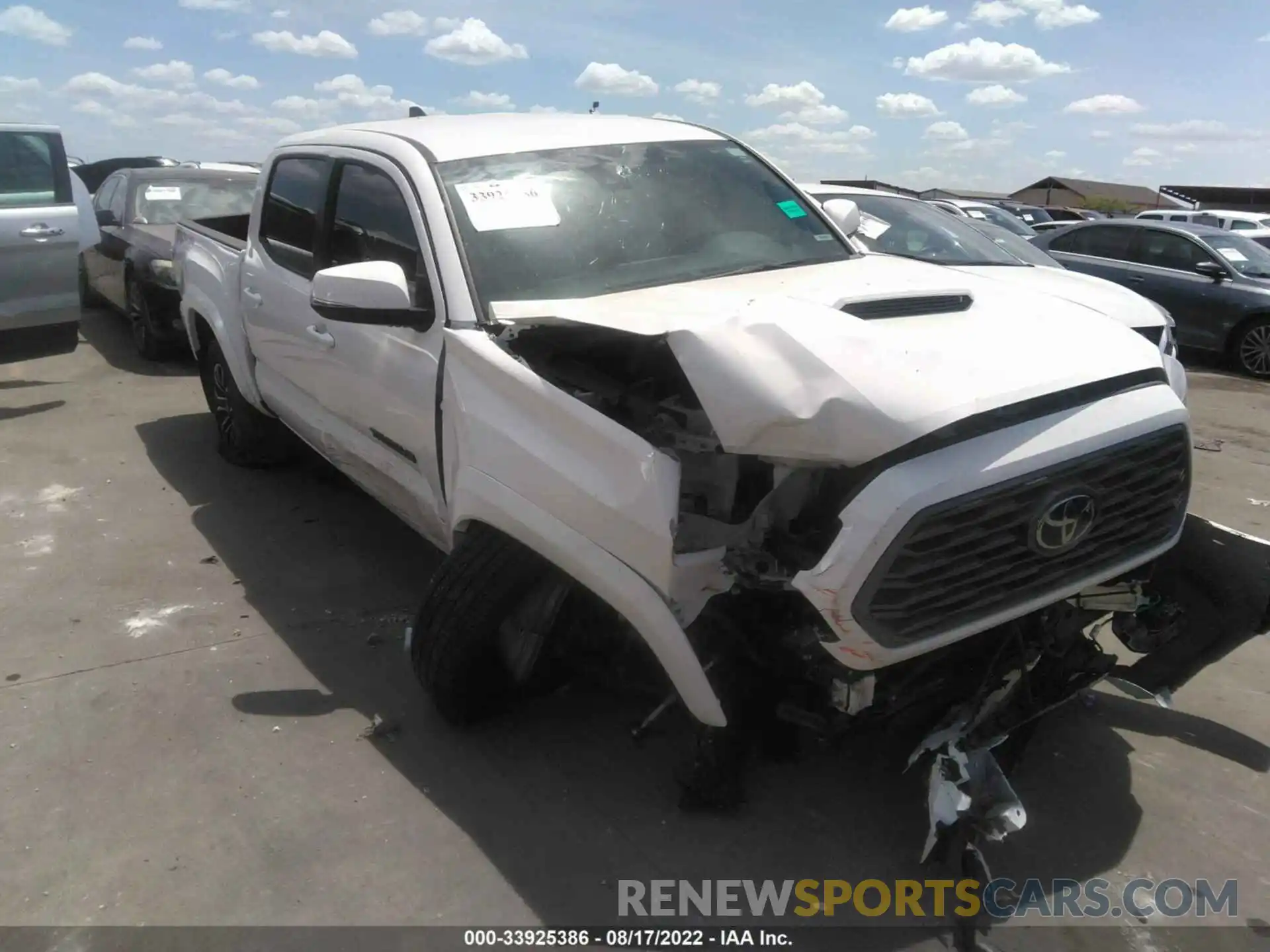 1 Photograph of a damaged car 3TMCZ5AN8NM458447 TOYOTA TACOMA 4WD 2022