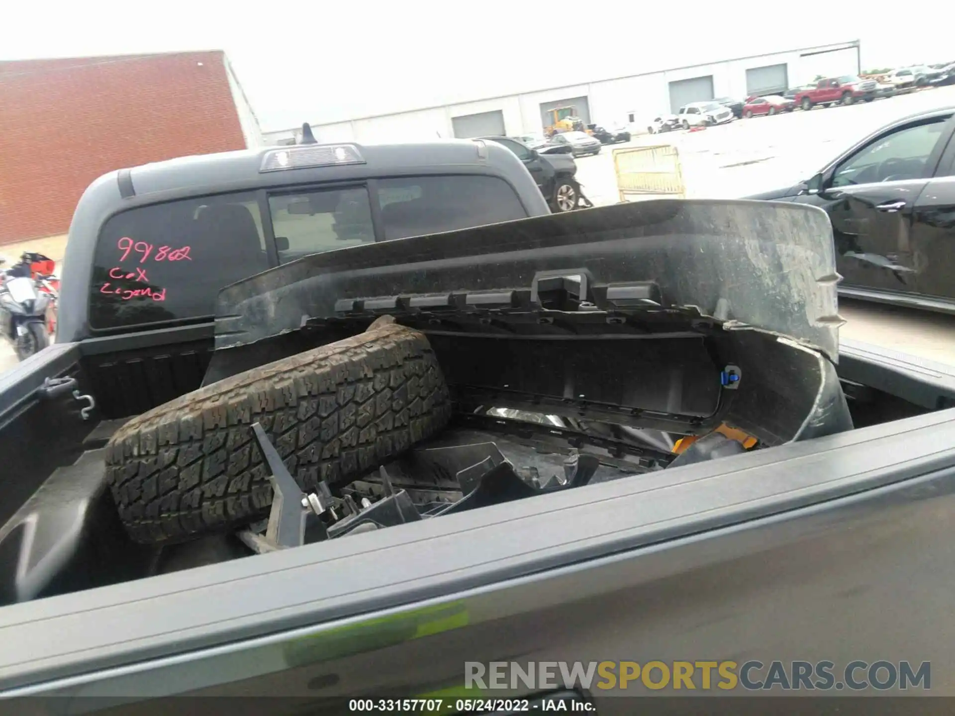 12 Photograph of a damaged car 3TMCZ5AN9NM454729 TOYOTA TACOMA 4WD 2022