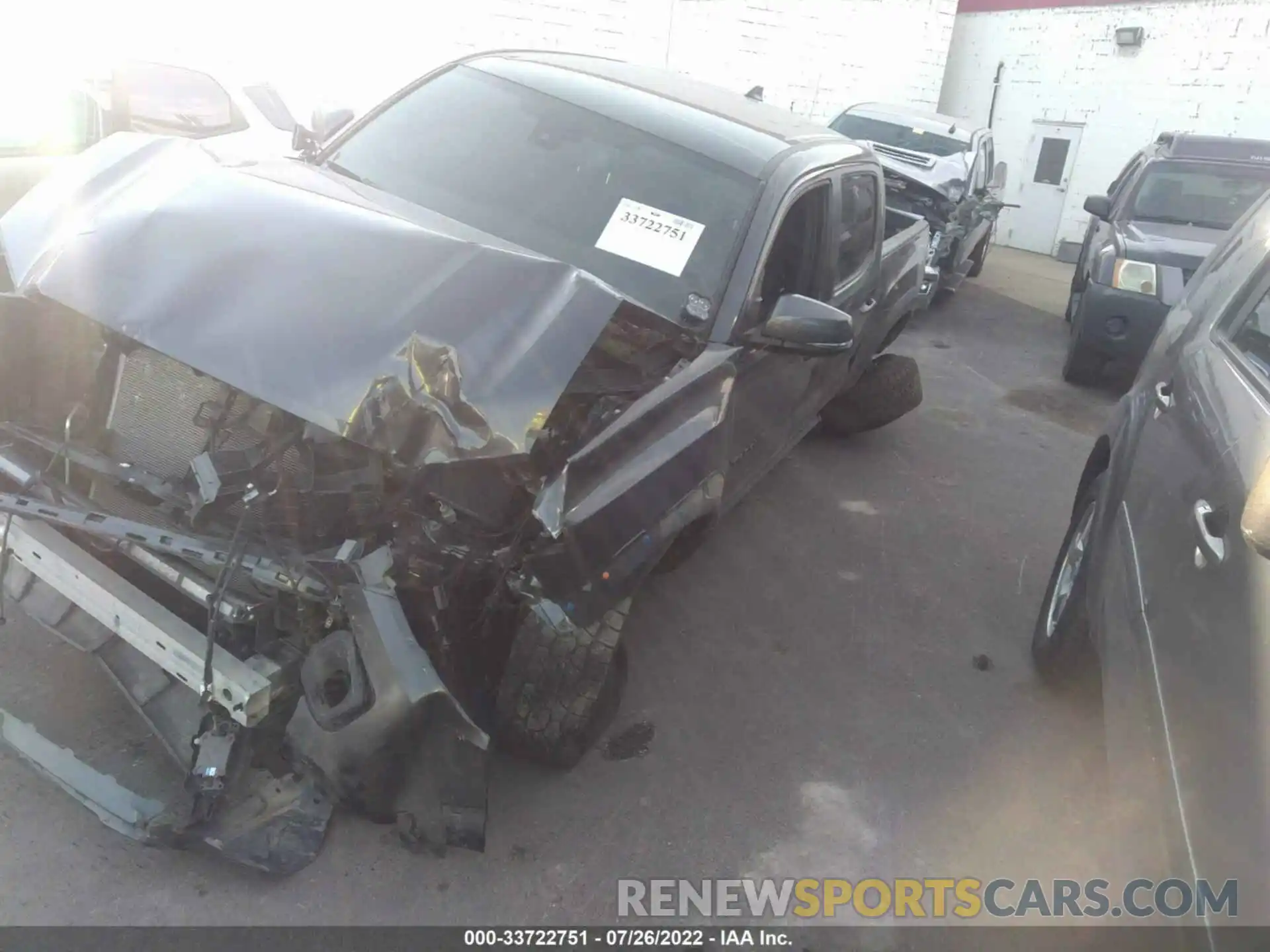 2 Photograph of a damaged car 3TMCZ5AN9NM487746 TOYOTA TACOMA 4WD 2022