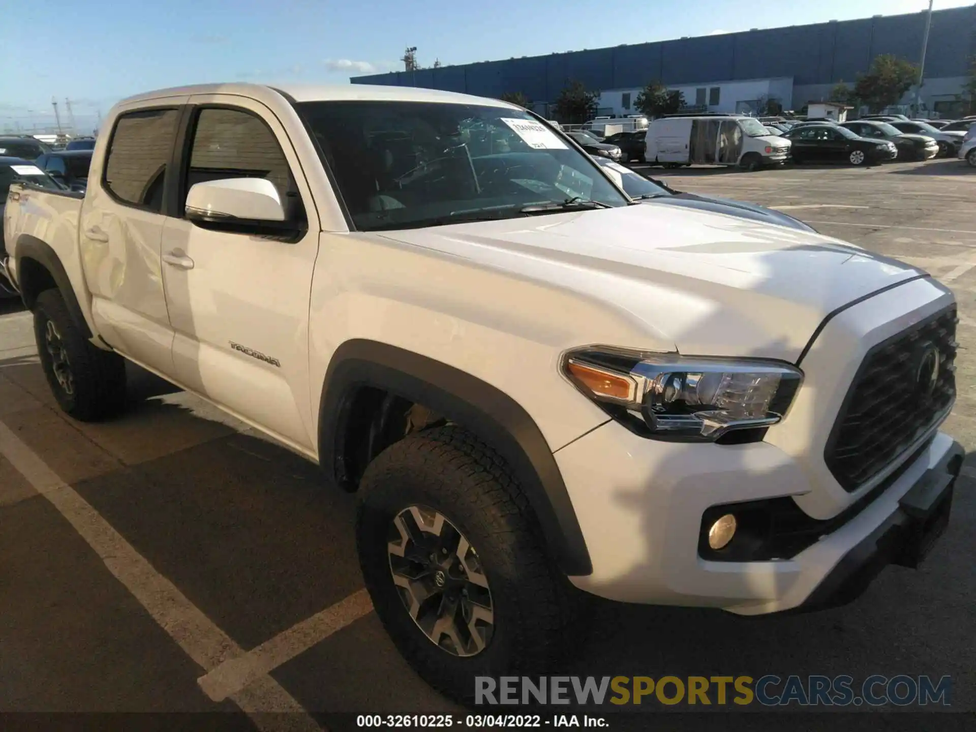 1 Photograph of a damaged car 3TMCZ5ANXNM453203 TOYOTA TACOMA 4WD 2022