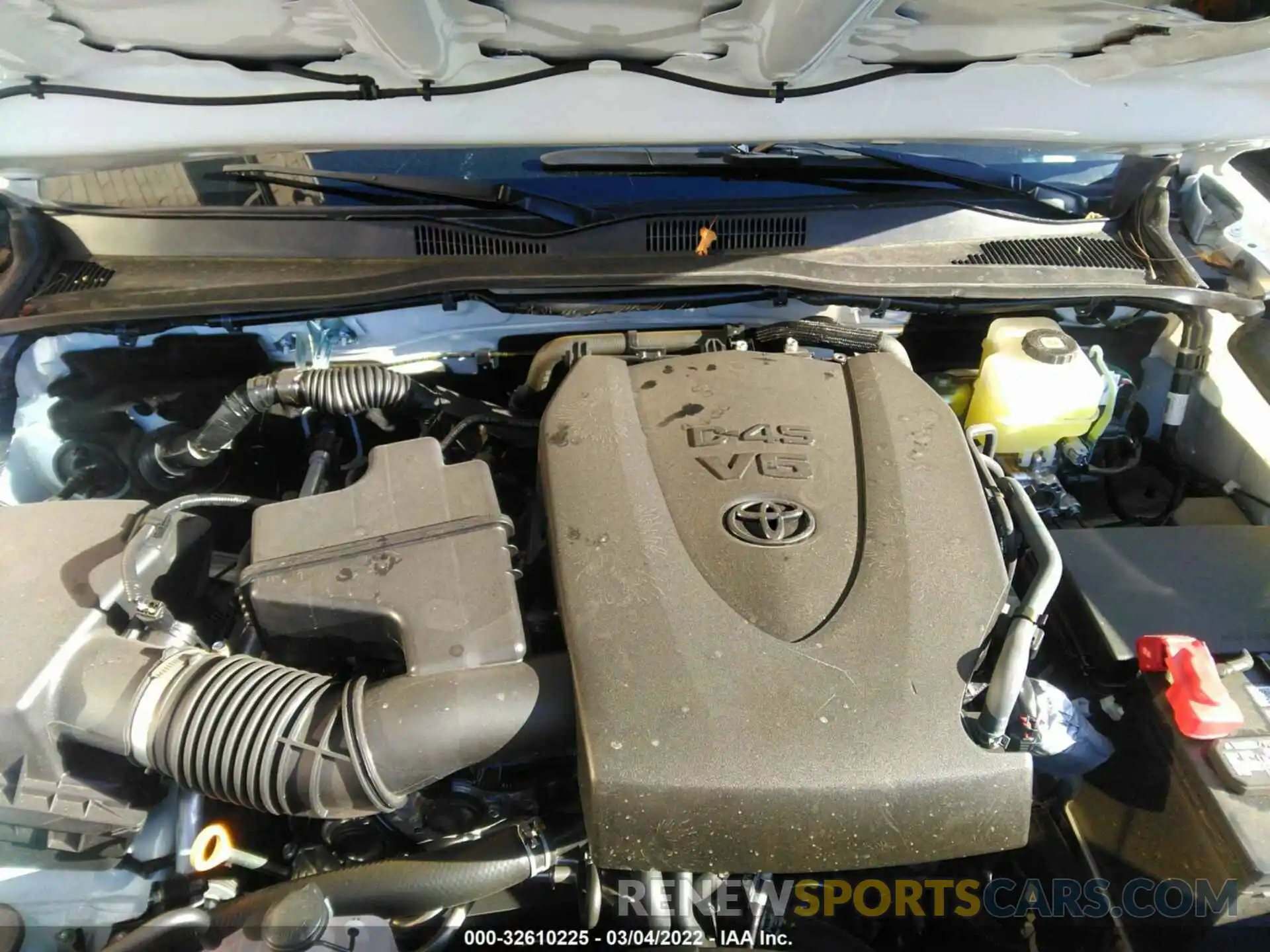 10 Photograph of a damaged car 3TMCZ5ANXNM453203 TOYOTA TACOMA 4WD 2022