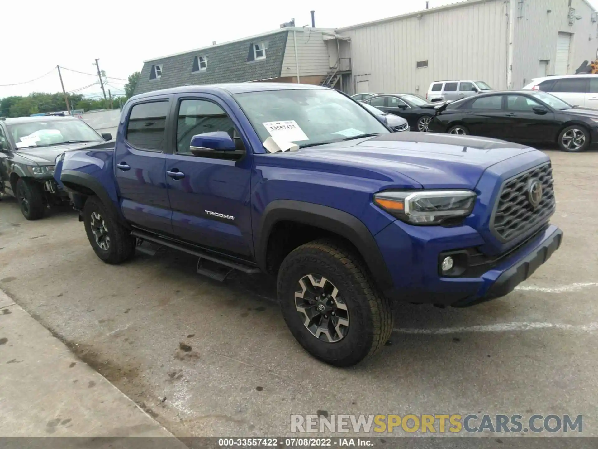 1 Photograph of a damaged car 3TMCZ5ANXNM457901 TOYOTA TACOMA 4WD 2022