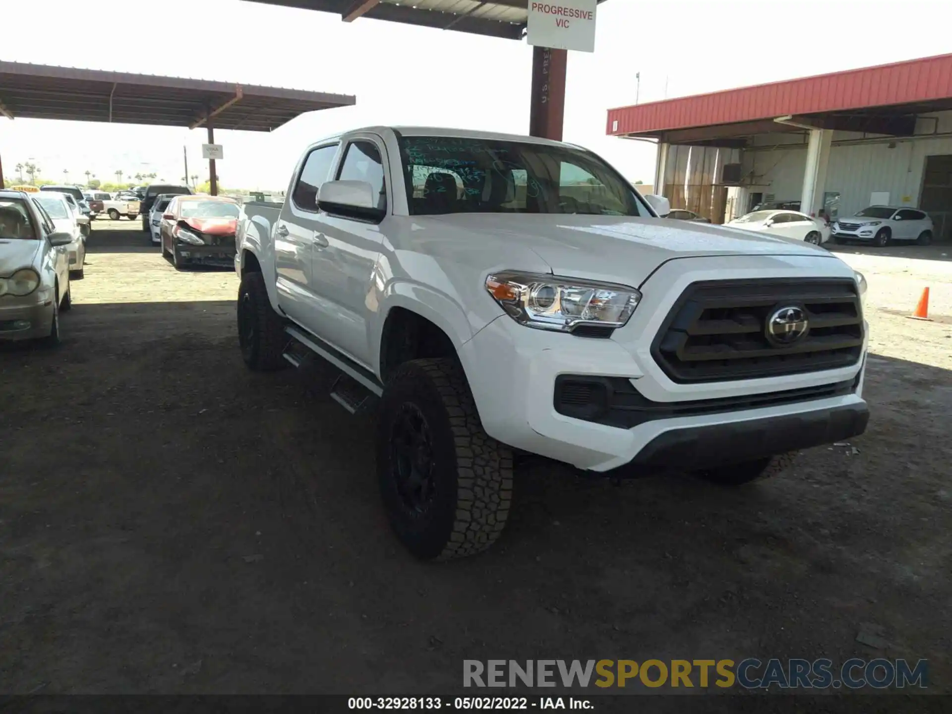 1 Photograph of a damaged car 3TMCZ5ANXNM461642 TOYOTA TACOMA 4WD 2022