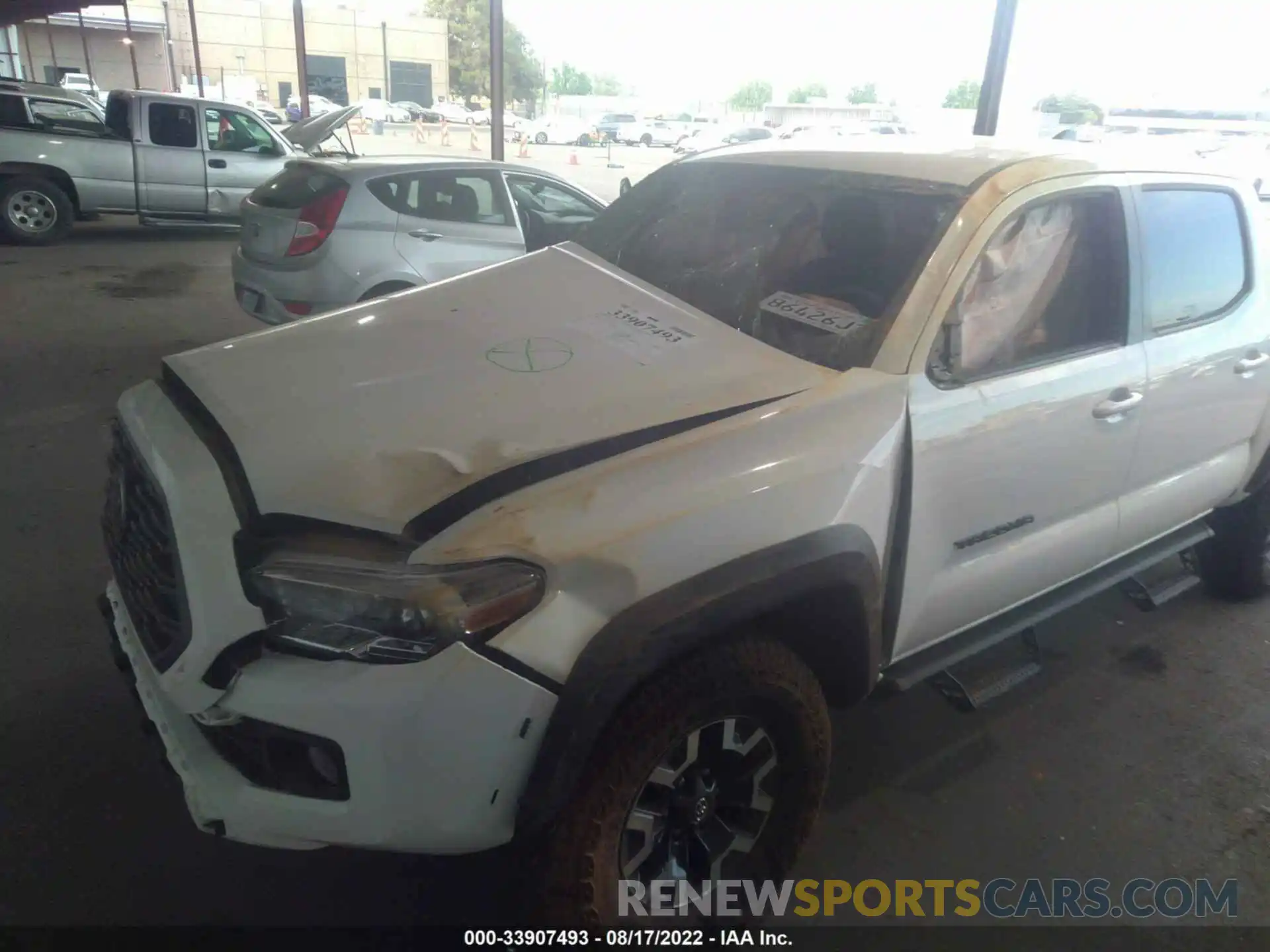 6 Photograph of a damaged car 3TMCZ5ANXNM473080 TOYOTA TACOMA 4WD 2022