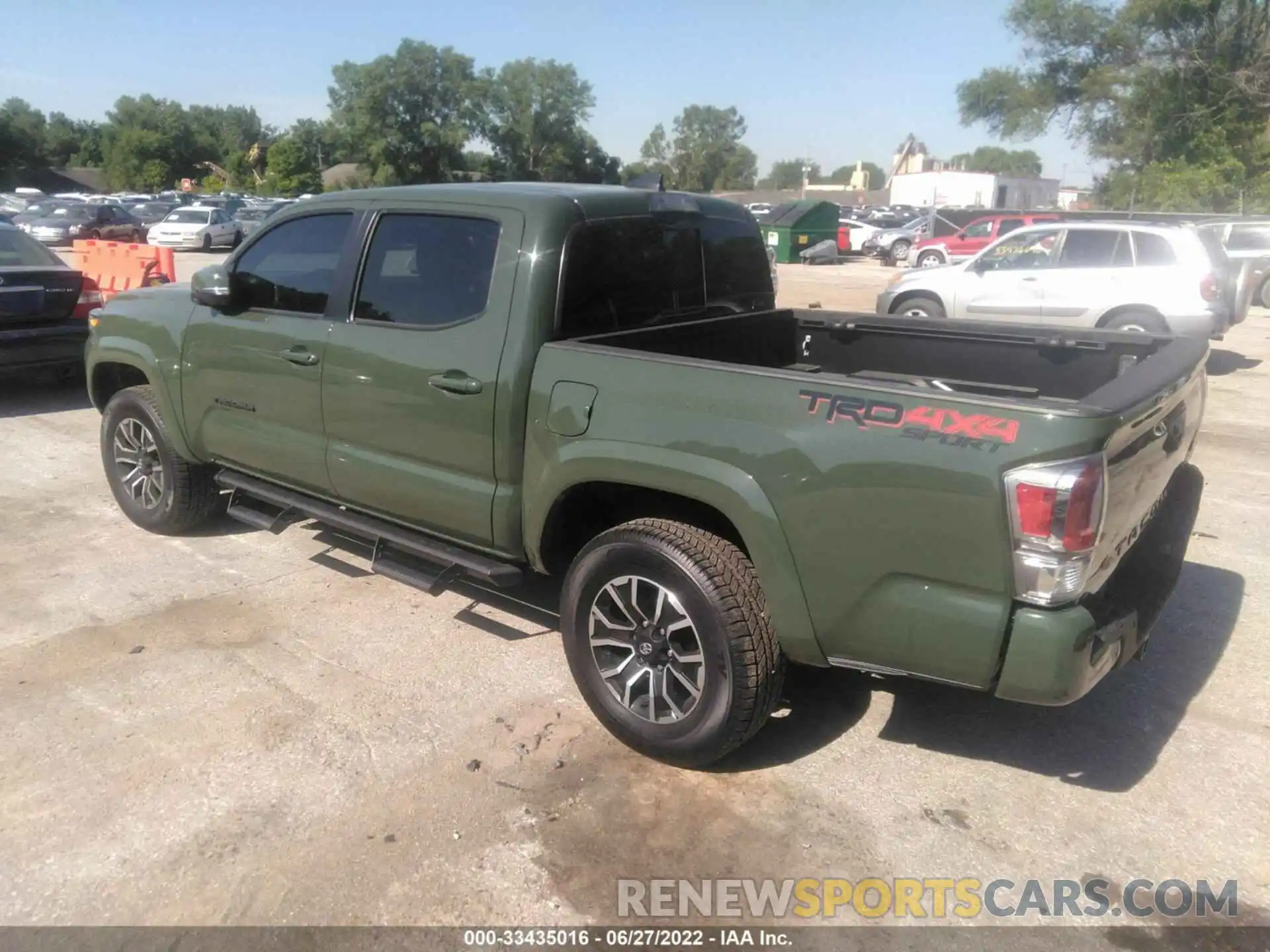 3 Photograph of a damaged car 3TMCZ5ANXNM492566 TOYOTA TACOMA 4WD 2022