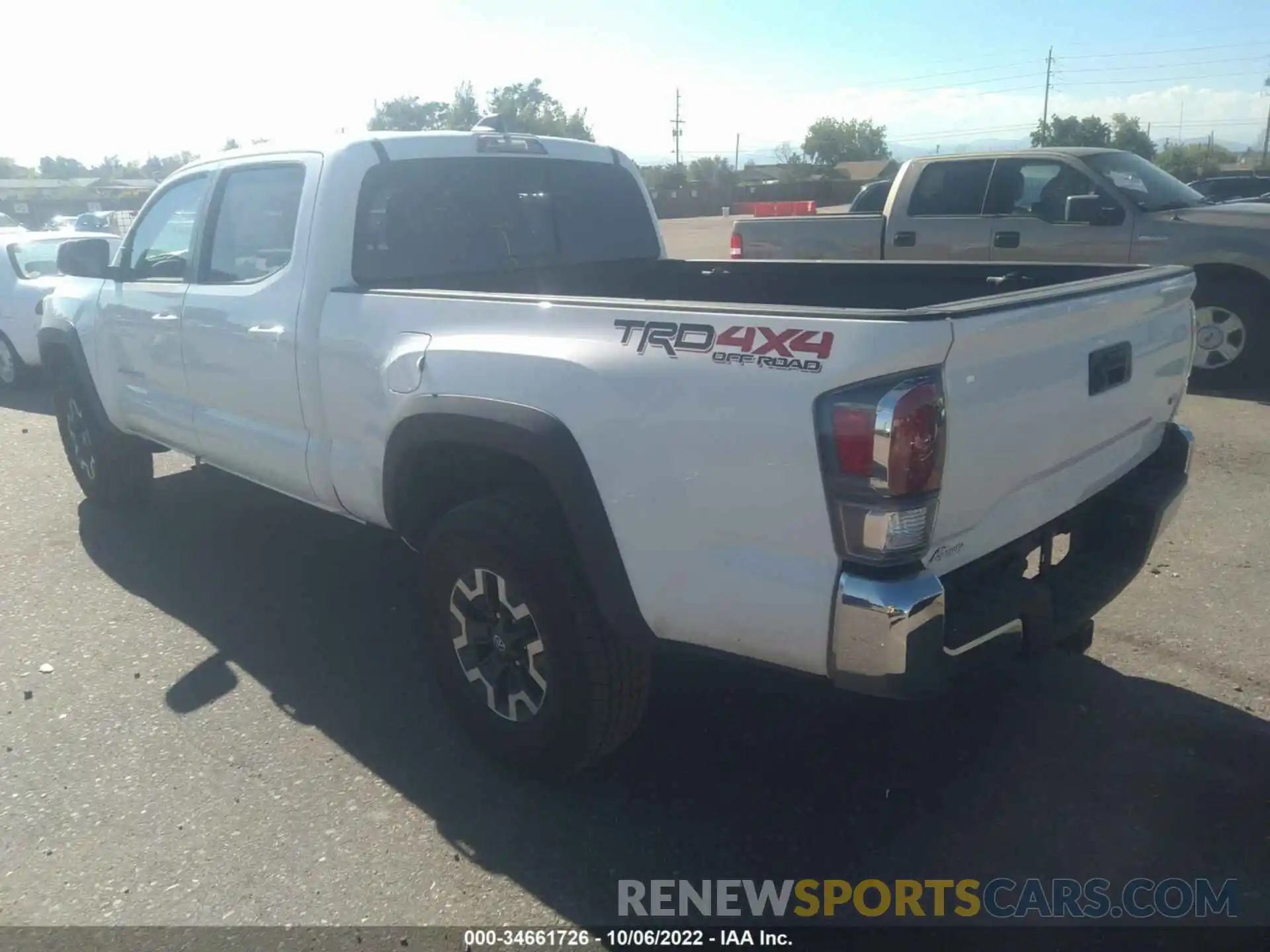 3 Photograph of a damaged car 3TMDZ5BN0NM136288 TOYOTA TACOMA 4WD 2022