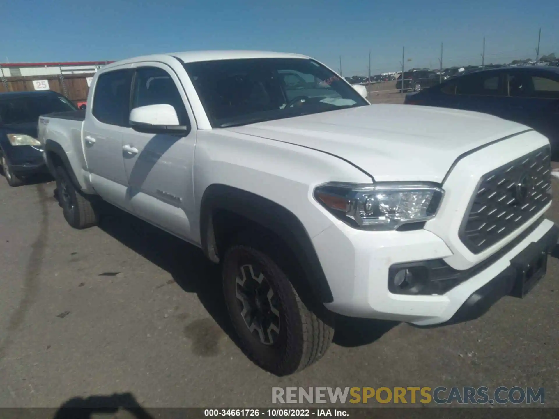 6 Photograph of a damaged car 3TMDZ5BN0NM136288 TOYOTA TACOMA 4WD 2022