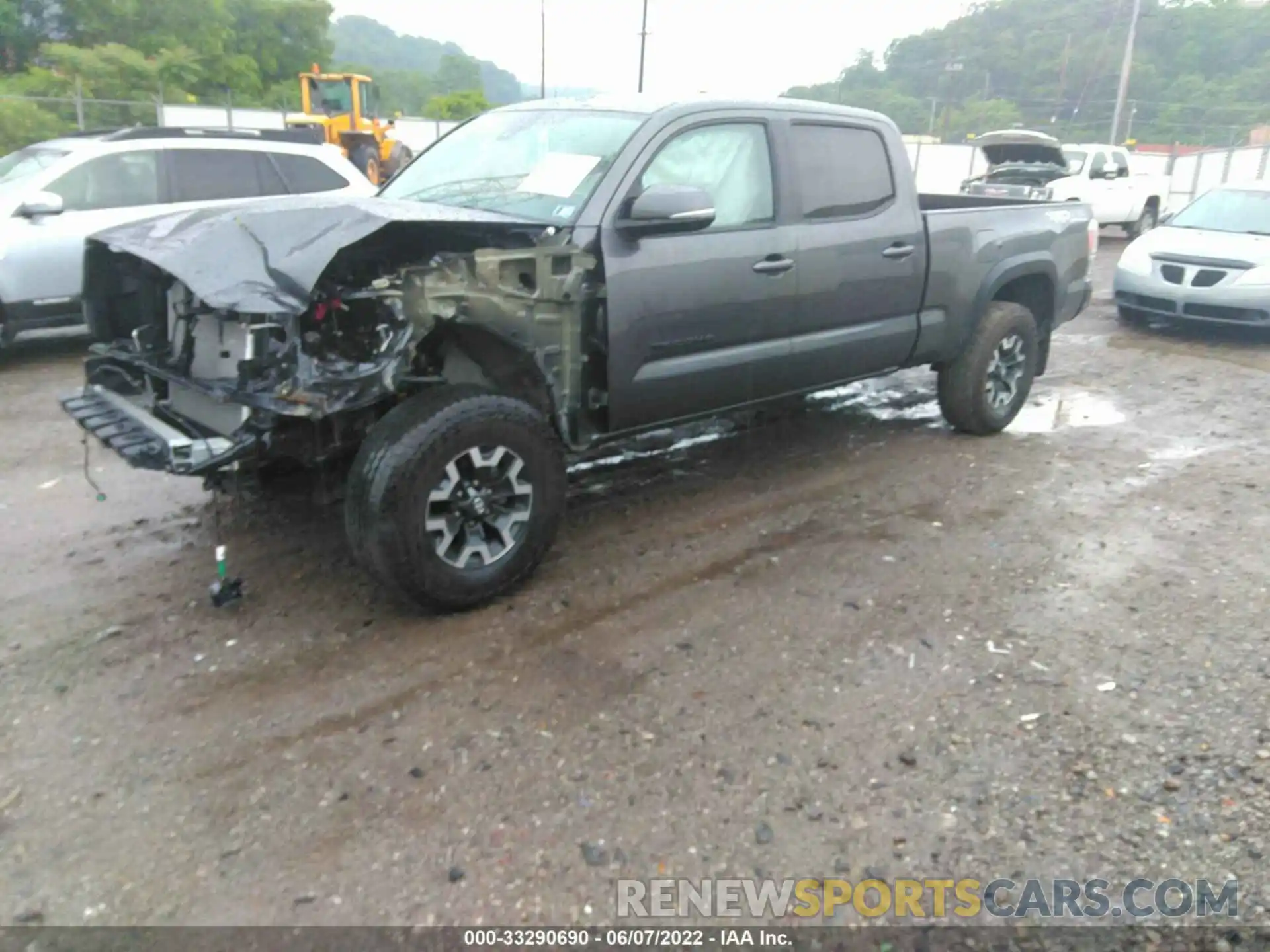 2 Photograph of a damaged car 3TMDZ5BN1NM126272 TOYOTA TACOMA 4WD 2022