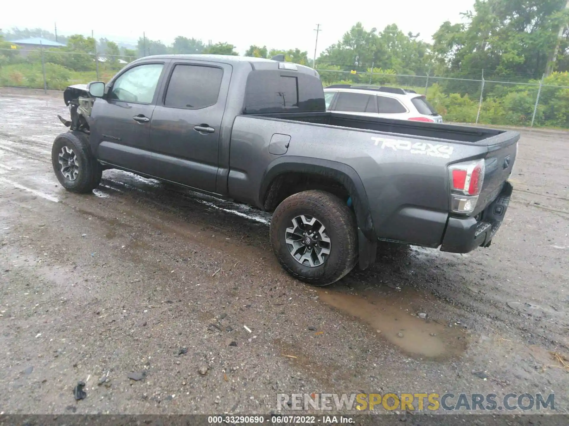 3 Photograph of a damaged car 3TMDZ5BN1NM126272 TOYOTA TACOMA 4WD 2022